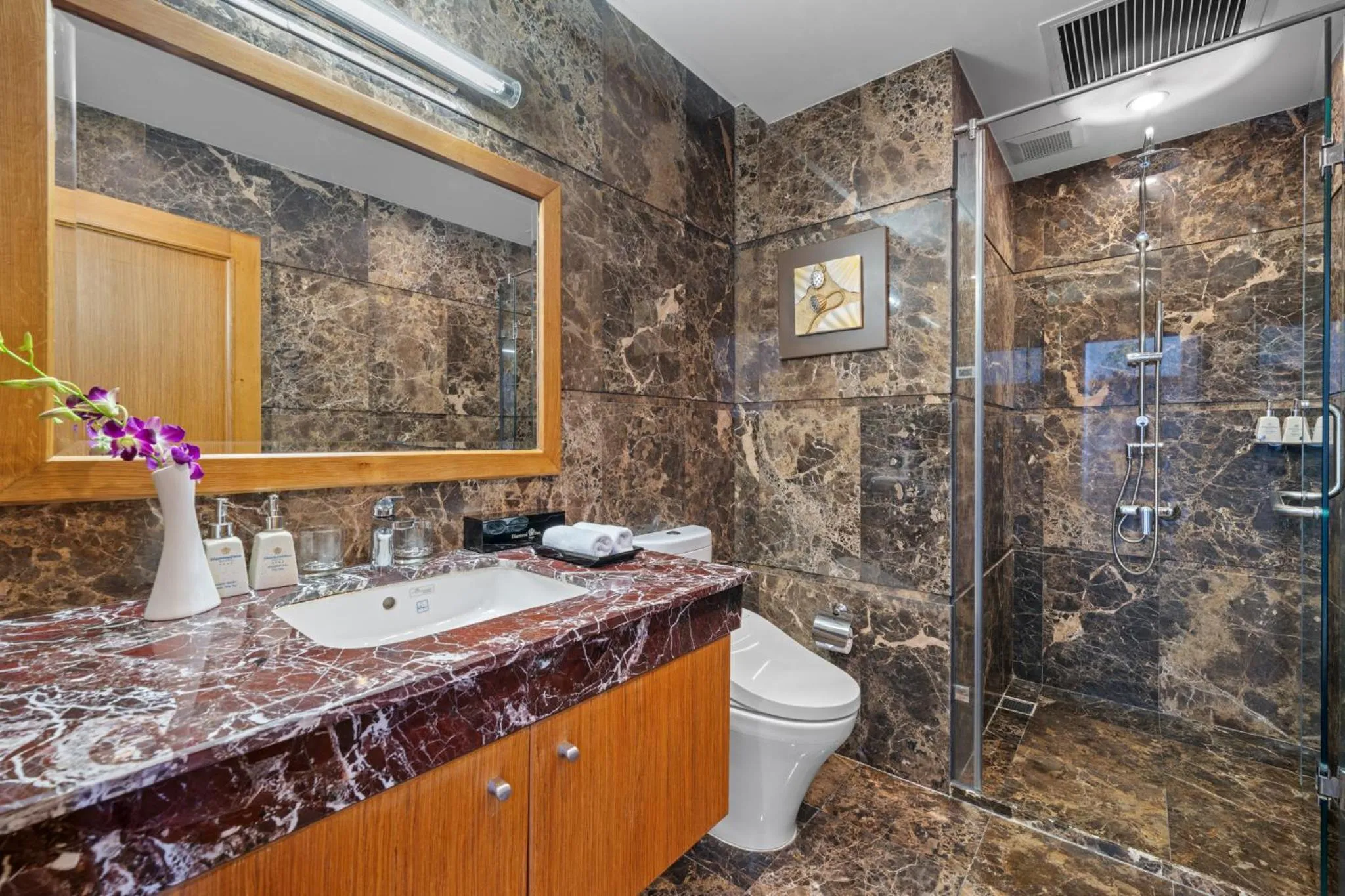 Bathroom in Diamond Sea Hotel