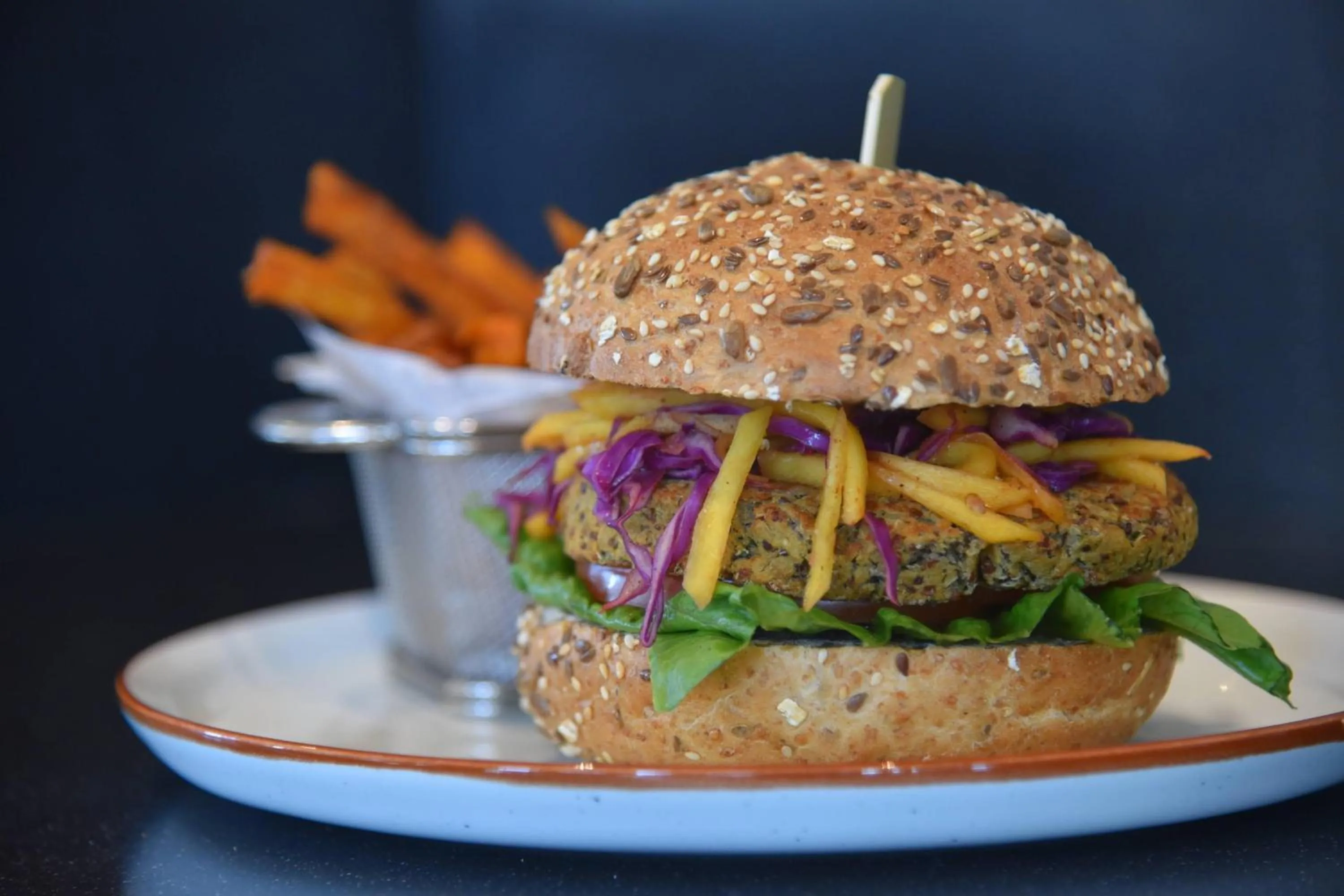 Restaurant/places to eat in Courtyard by Marriott Santiago Las Condes