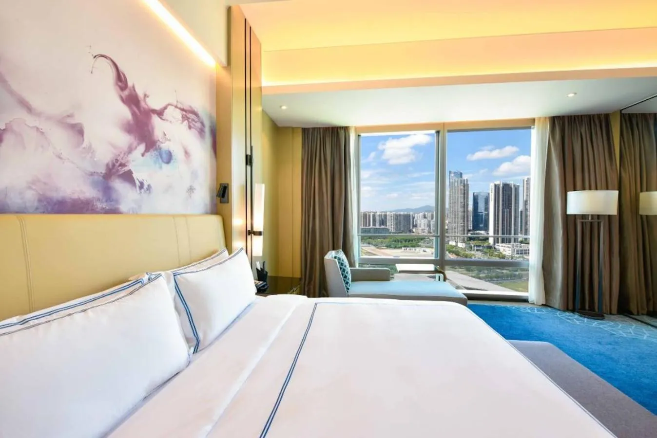 Photo of the whole room, Bed in JW Marriott Hotel Shenzhen Bao'an International Airport
