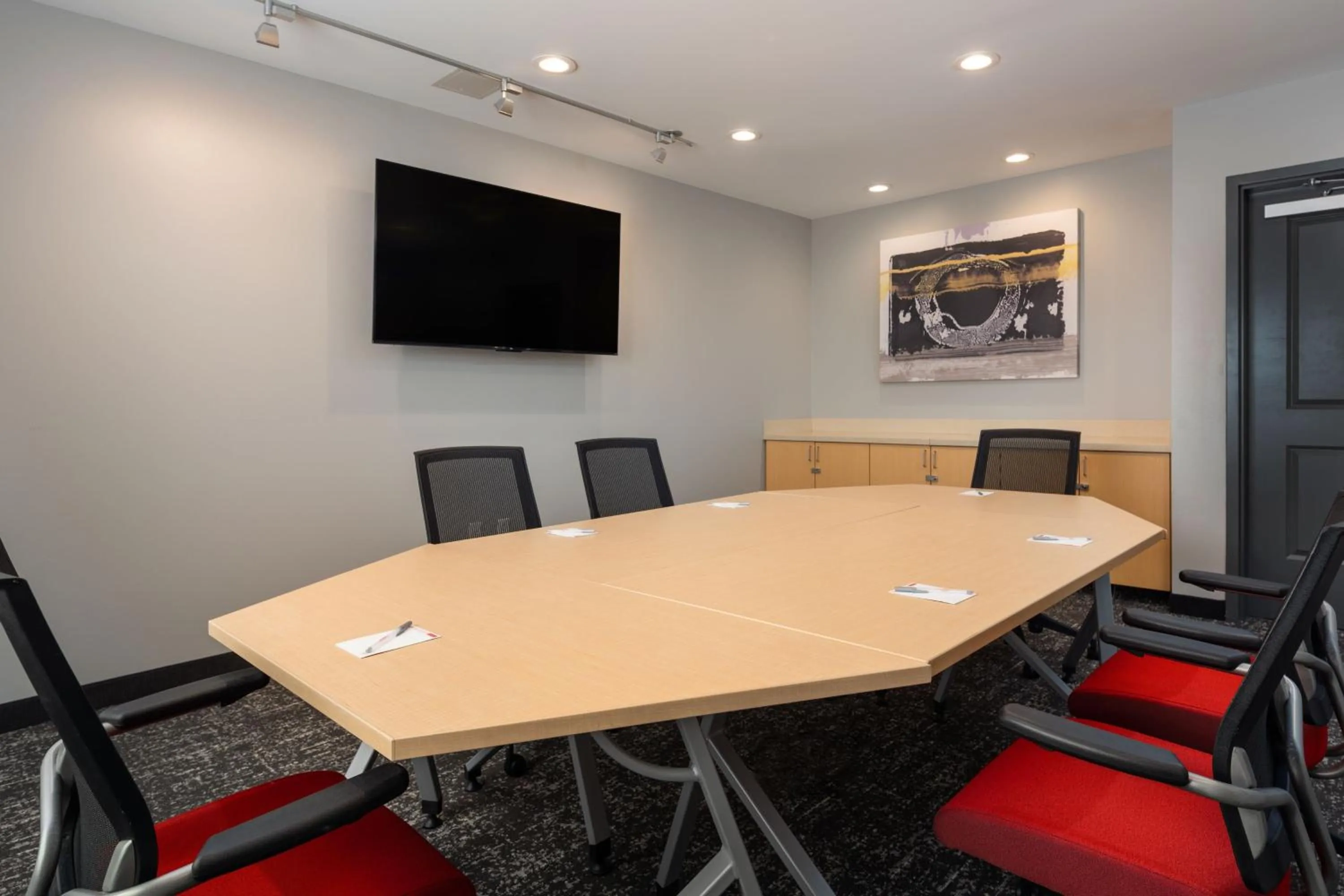 Meeting/conference room in TownePlace Suites by Marriott Wareham Buzzards Bay