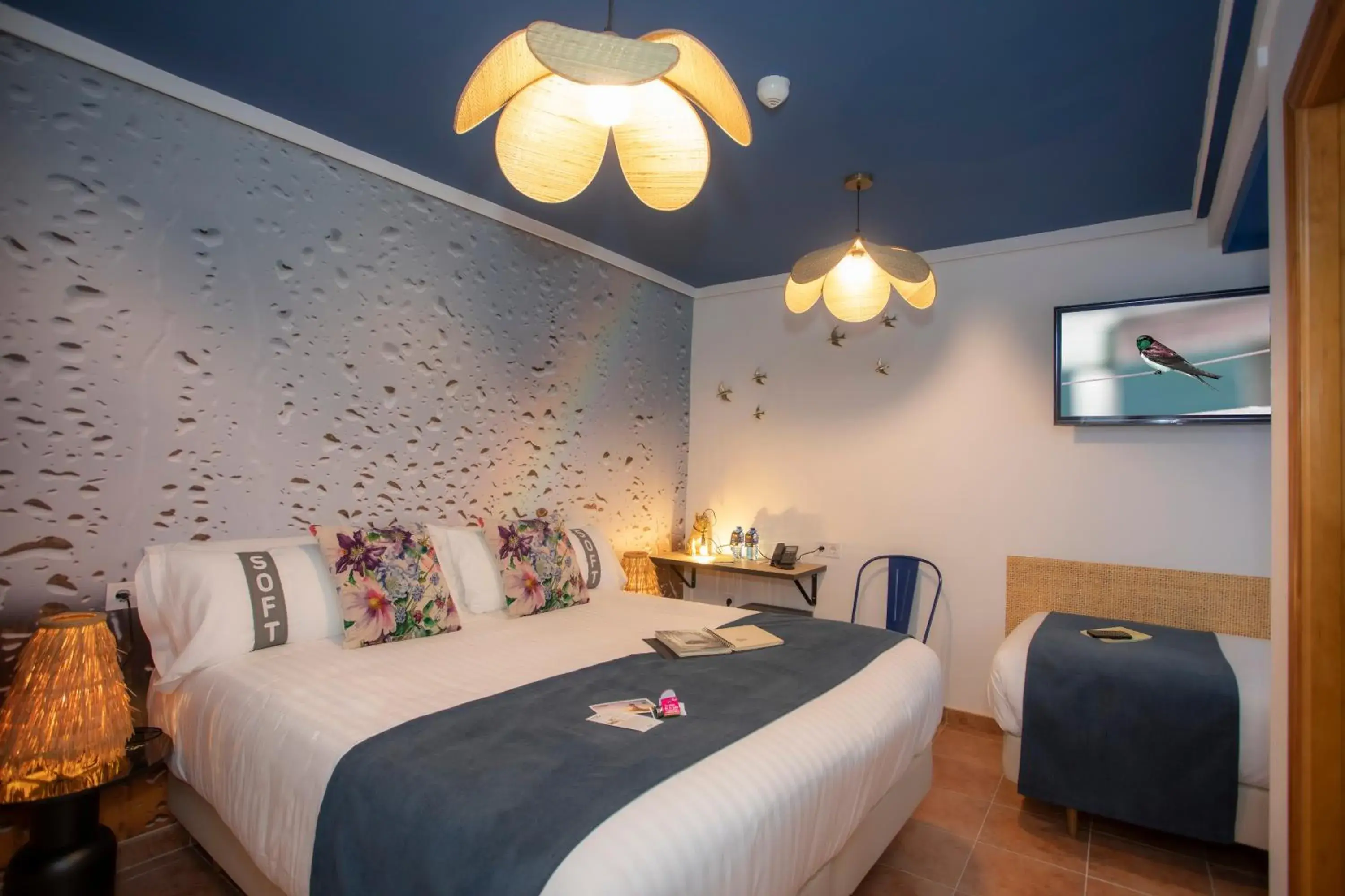 Triple Room in Casual Natura Valencia Triple Room in Casual Natura Valencia