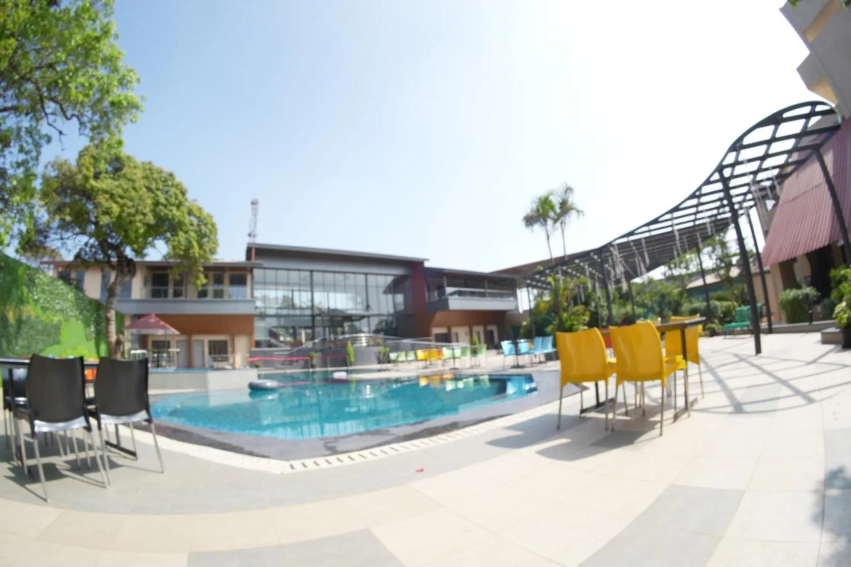 Swimming pool in The Byke Shanti Villa - Mahableshwar