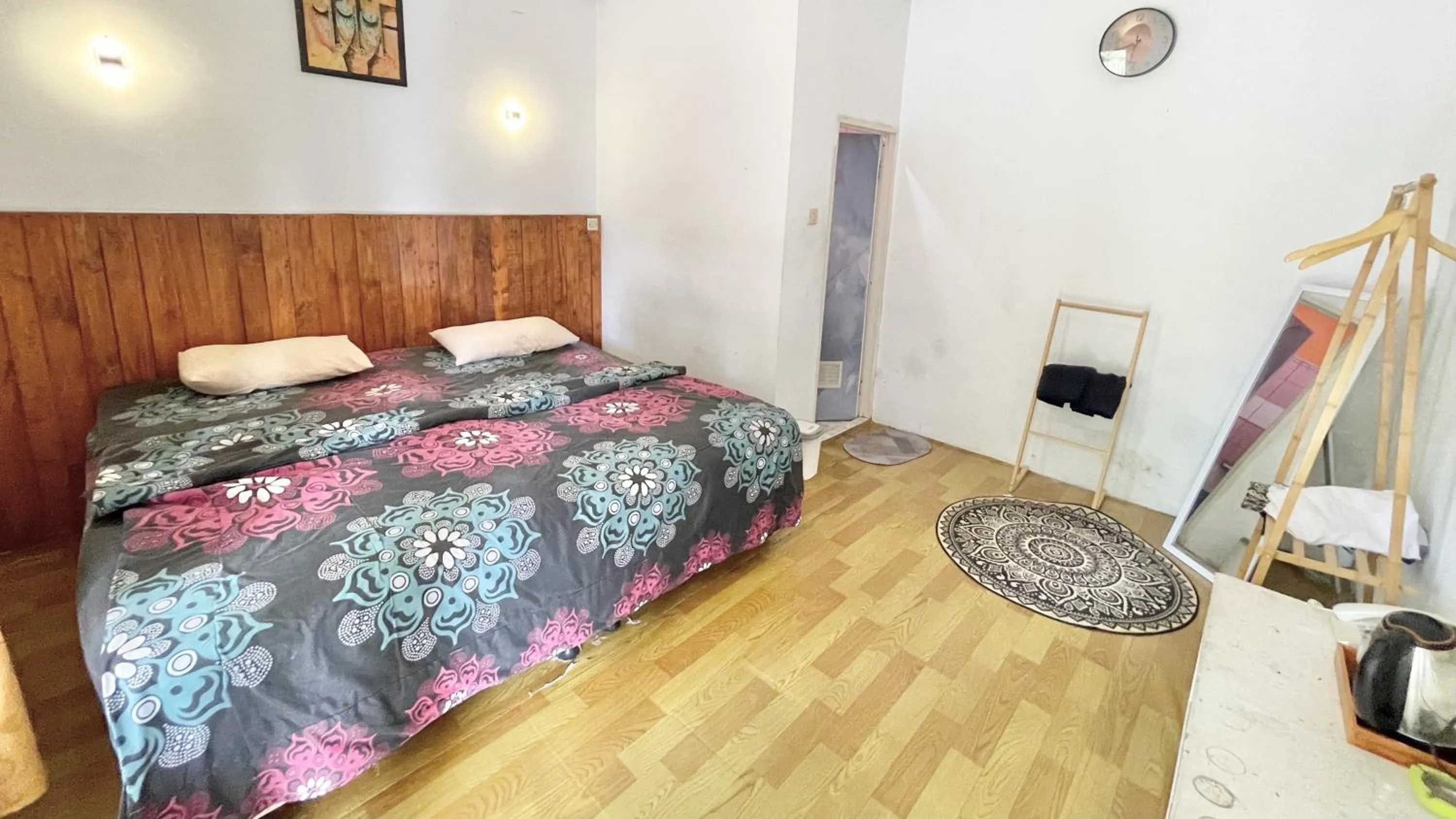 towels, Bed in The Kanzi Hotel & Village