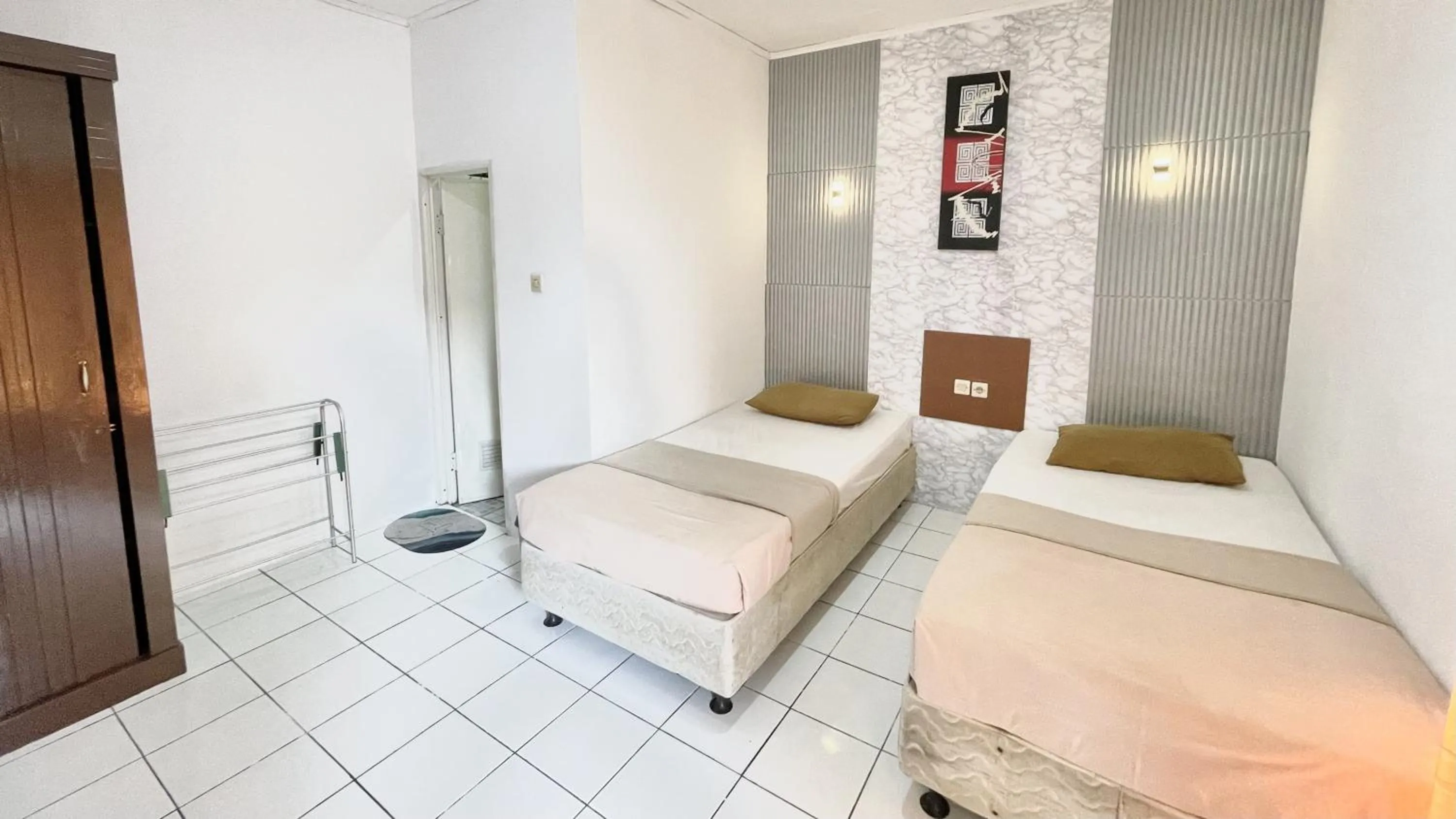 Bathroom, Bed in The Kanzi Hotel & Village