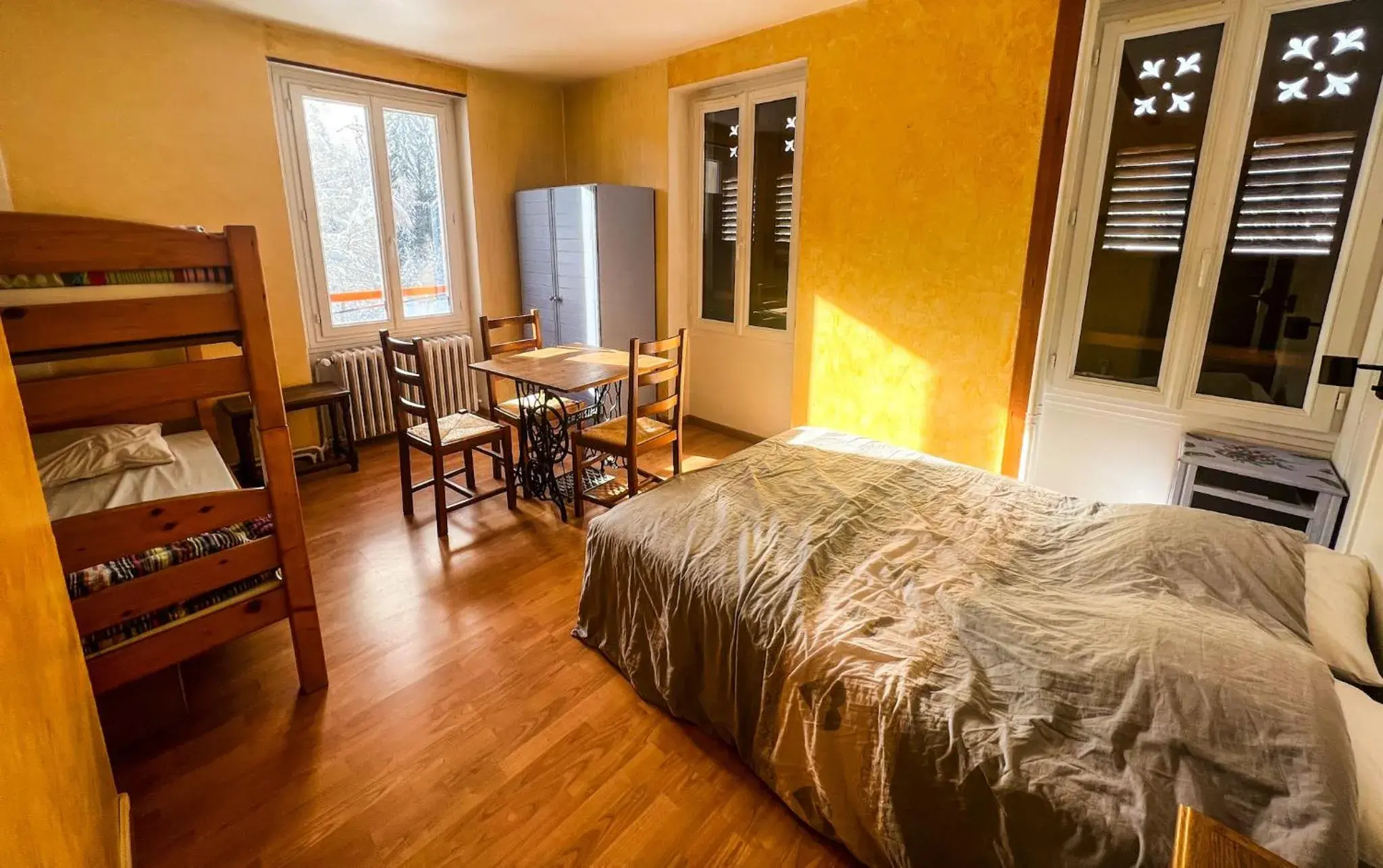 Quadruple Room in Gite de la Martinette Quadruple Room in Gite de la Martinette