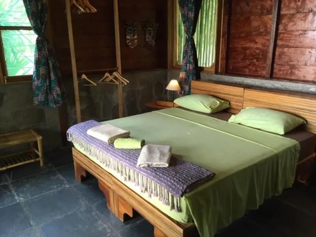 Bed in Mucumbli