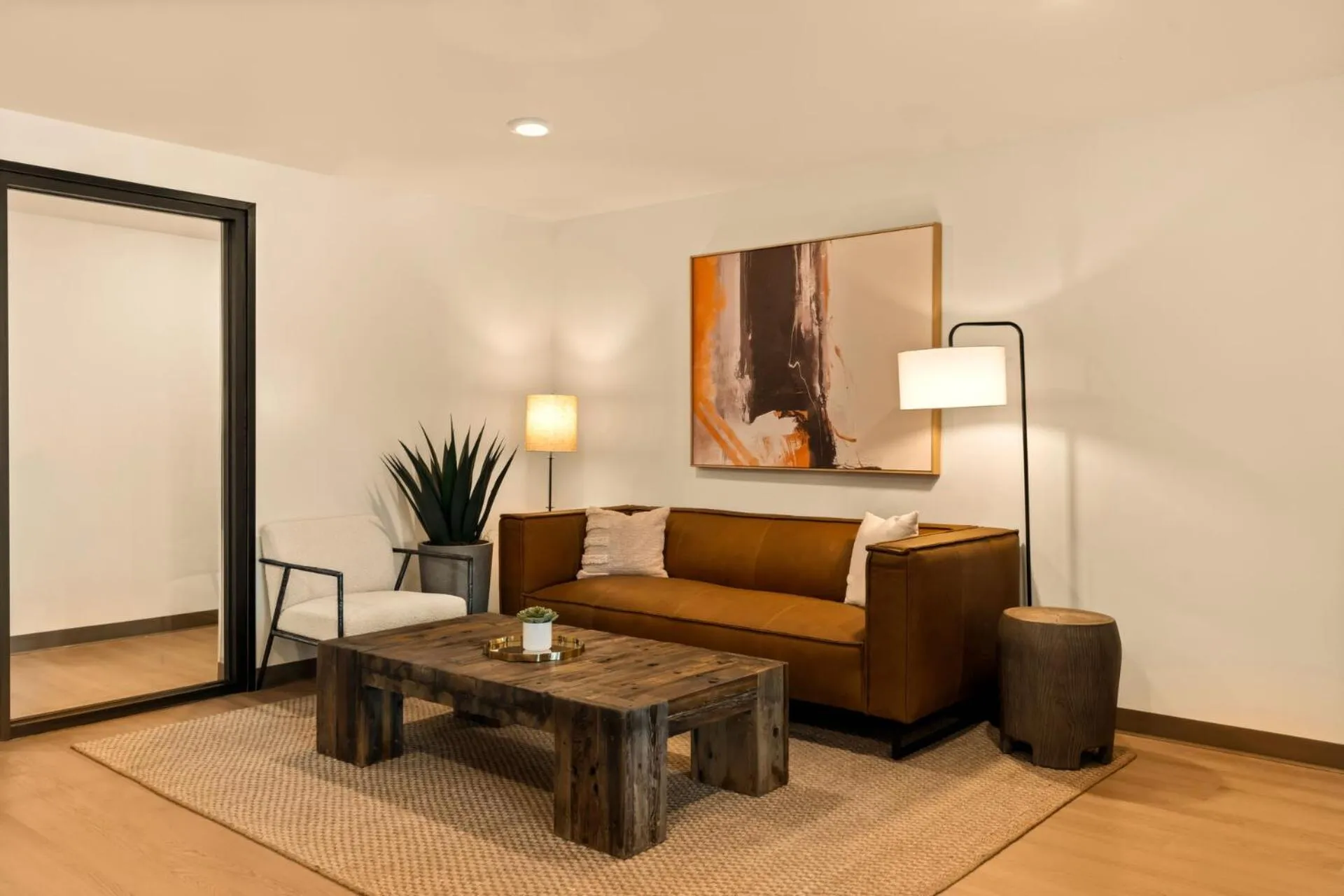 Lobby or reception in LivAway Suites Tri-Cities-Richland