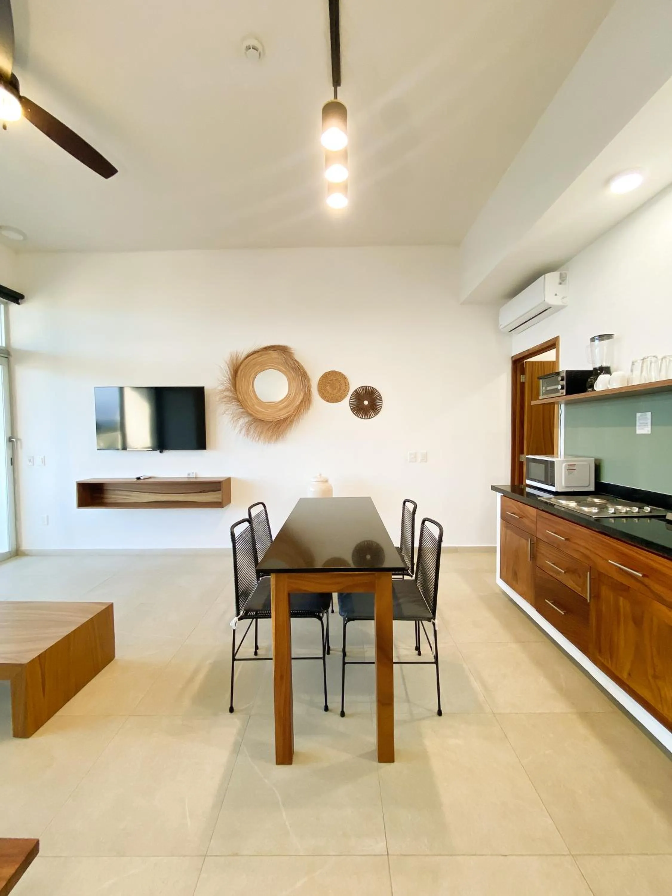 TV and multimedia in Itare Beach House