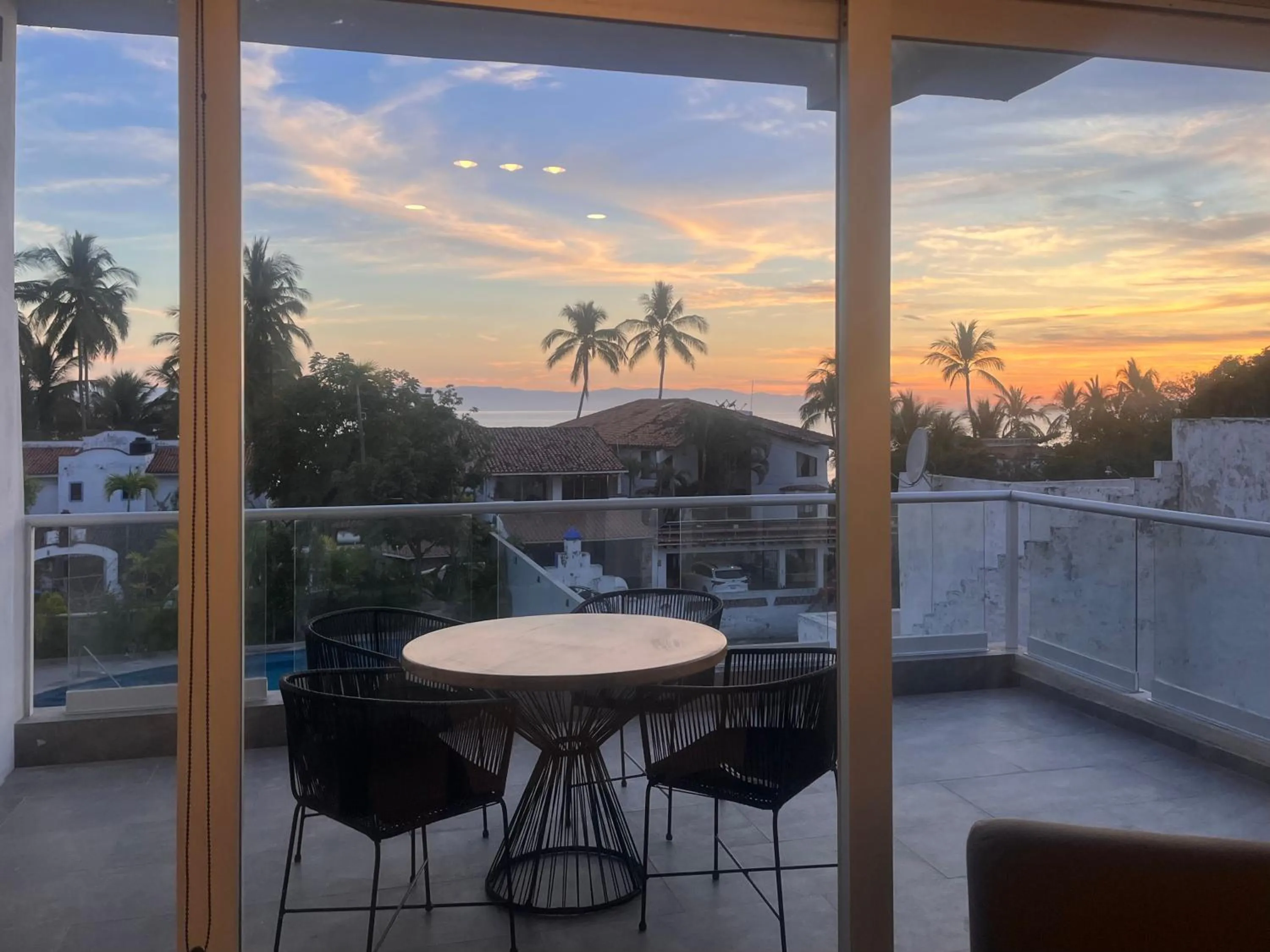 Balcony/Terrace in Itare Beach House