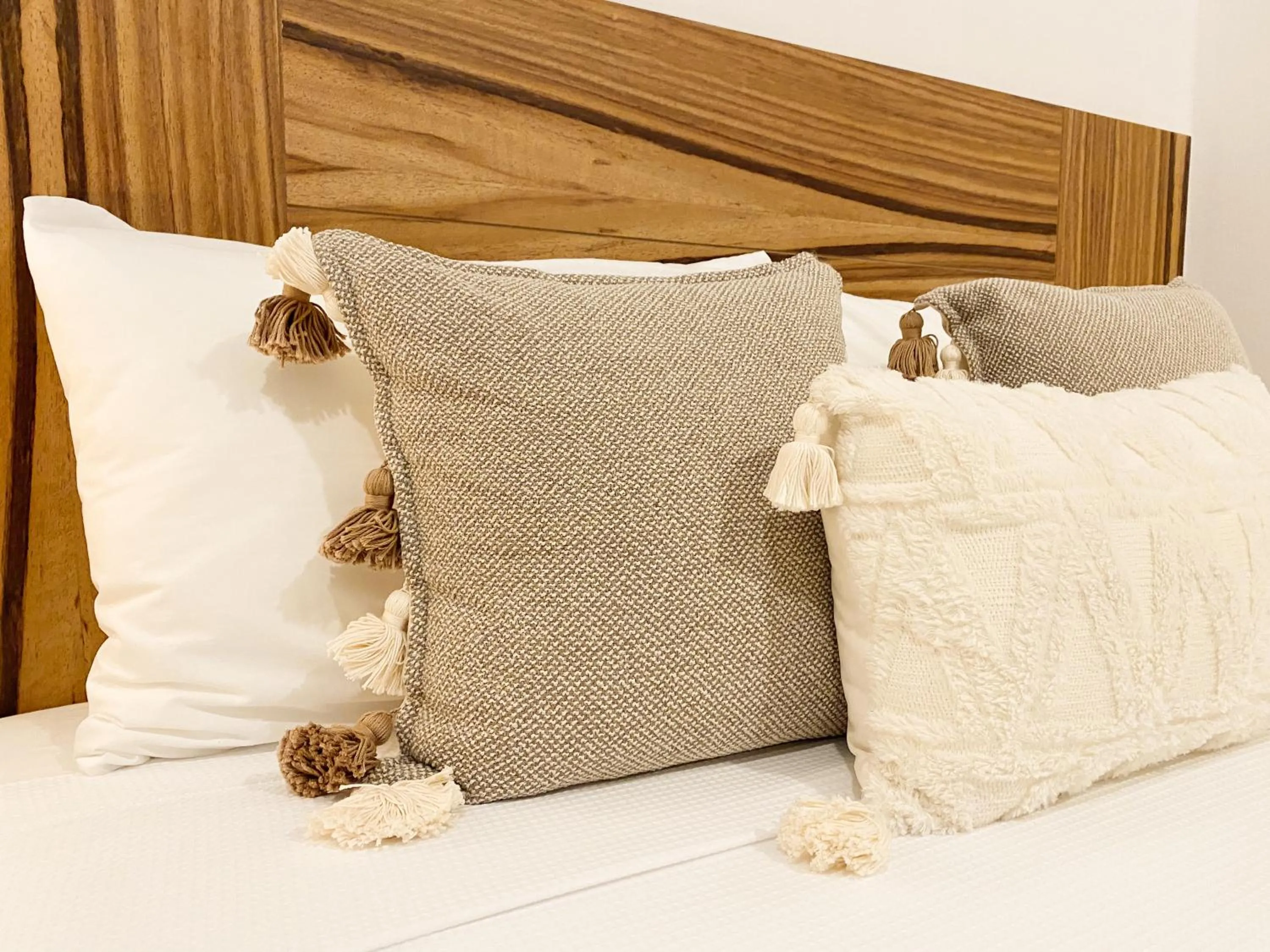 Bed in Itare Beach House