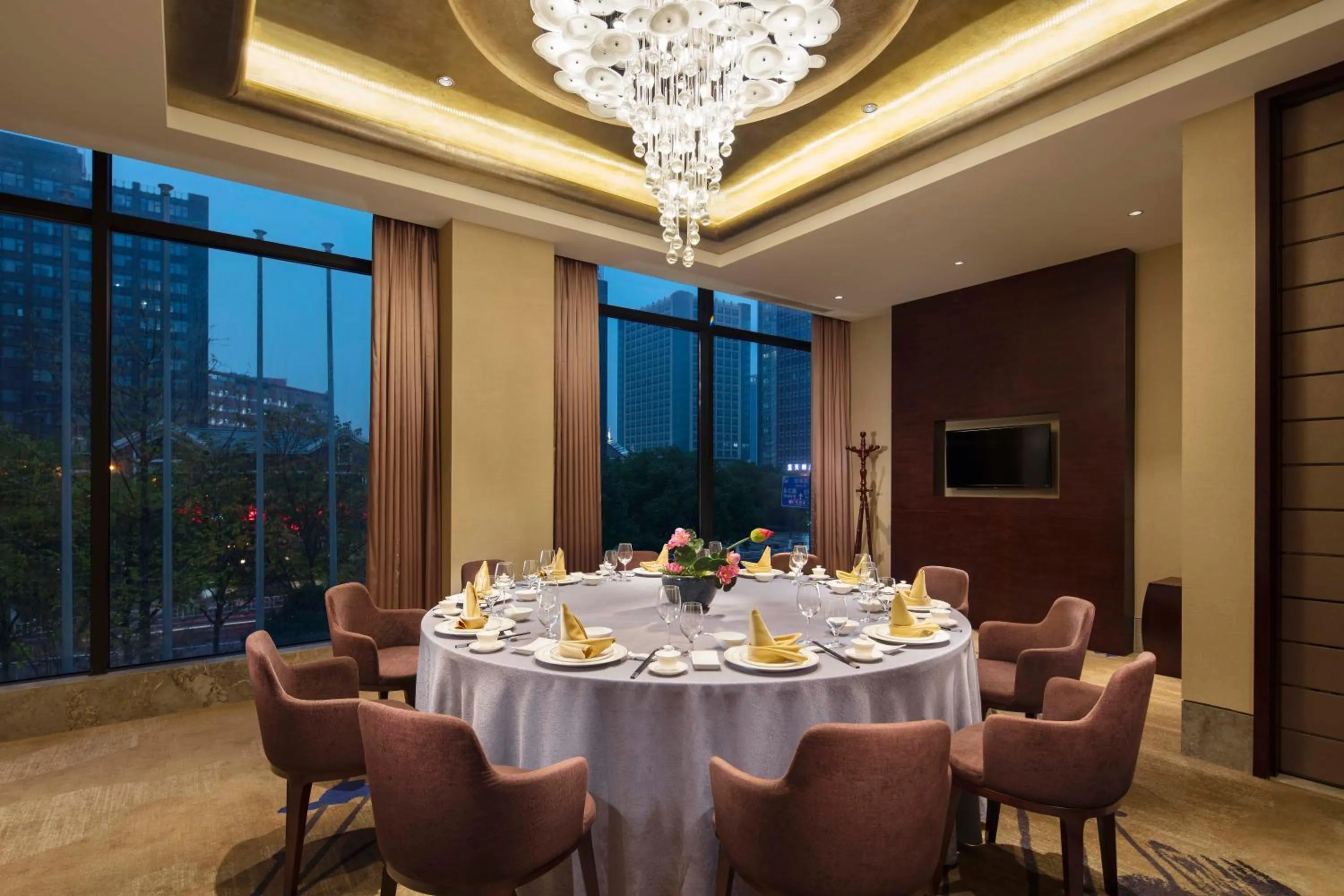 Restaurant/places to eat in Wyndham Shanghai Nanxiang
