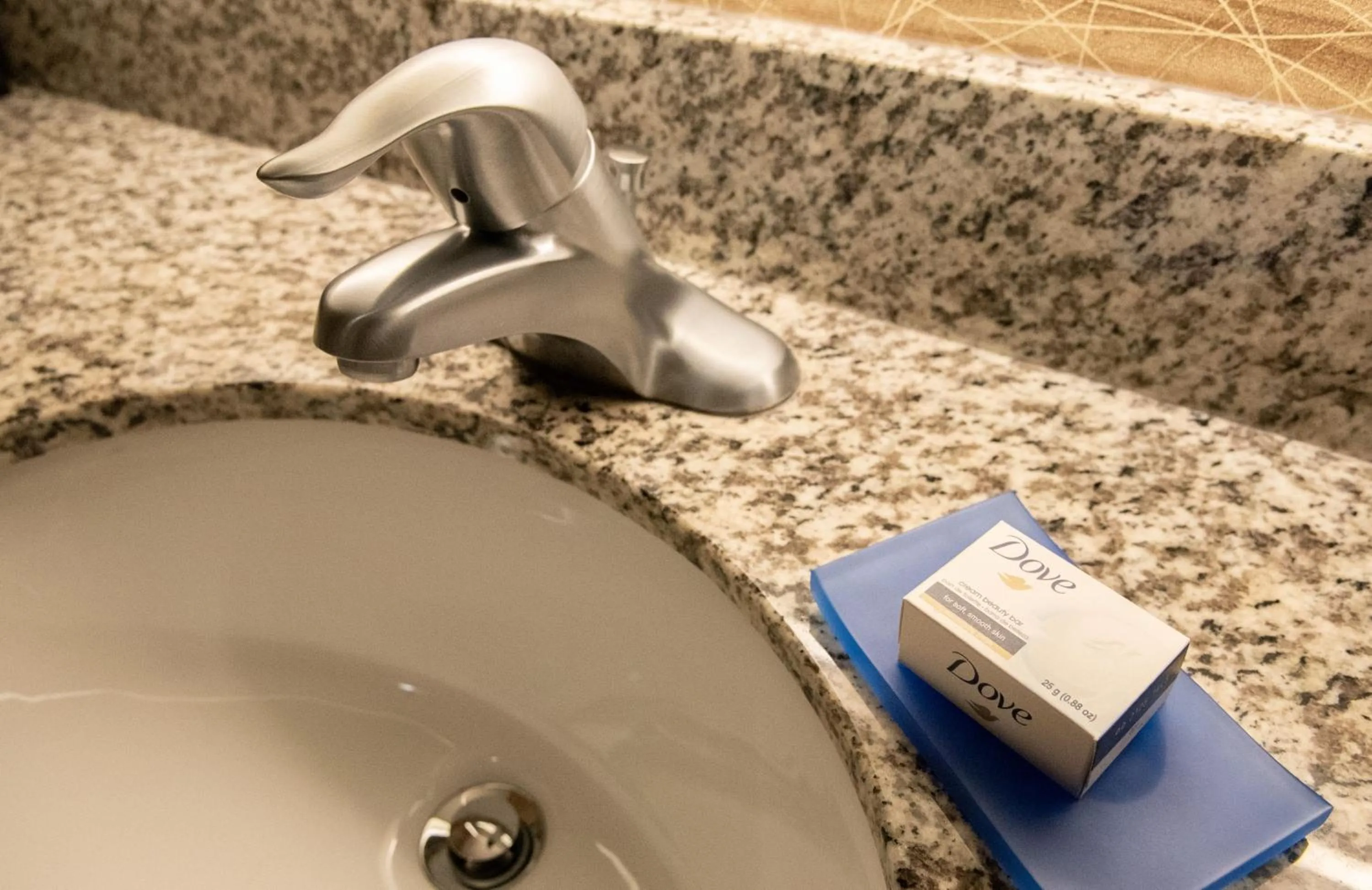 Photo of the whole room in Holiday Inn Express & Suites New Martinsville by IHG