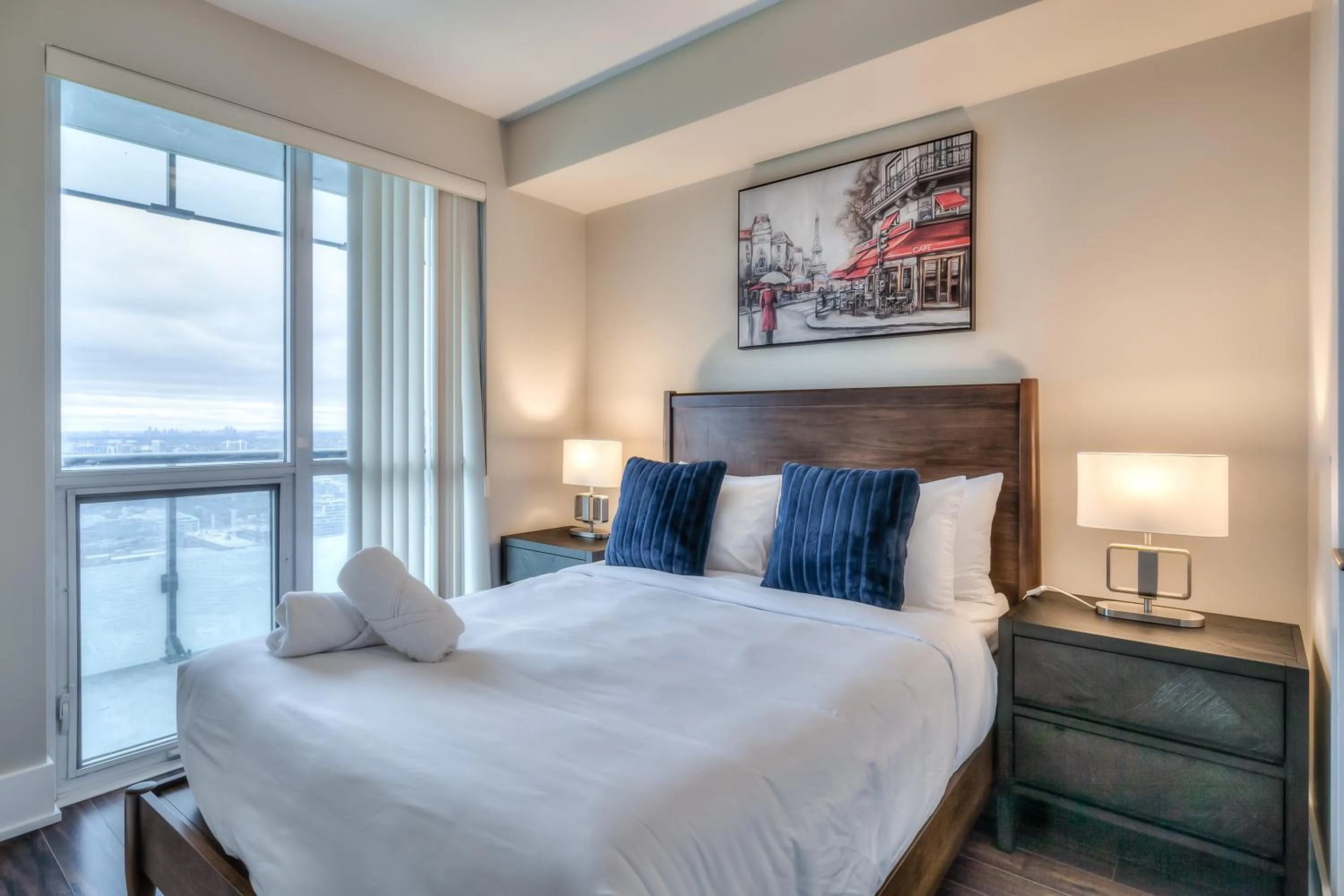 Bed in Rivetstays - The Atmos I