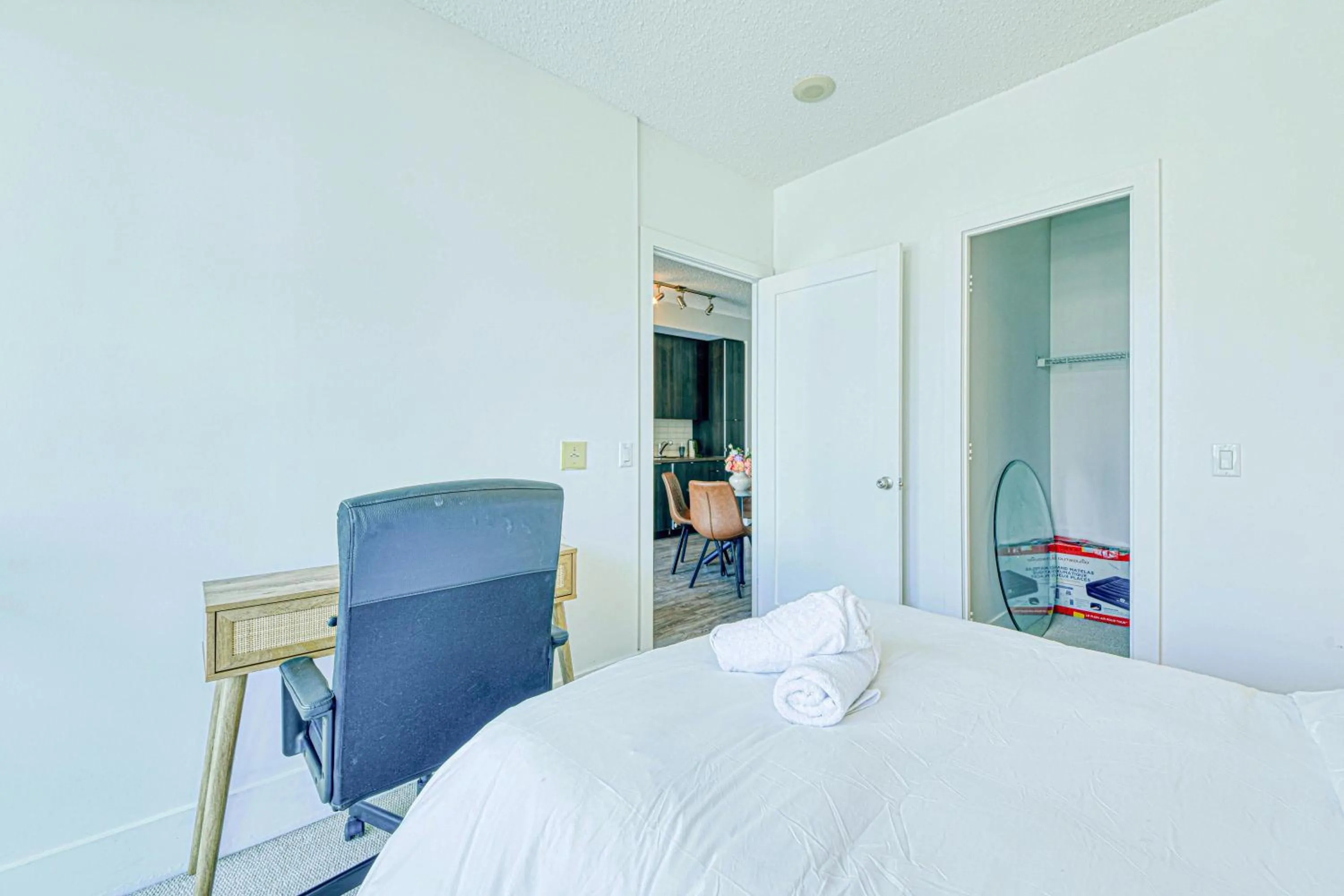 Bed in Rivetstays - The Atmos I