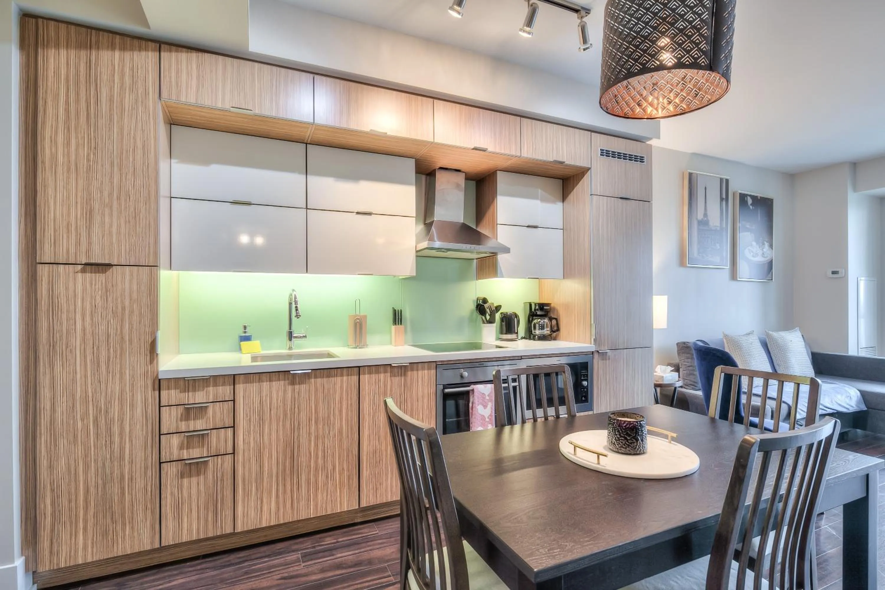 Kitchen or kitchenette in Rivetstays - The Atmos I