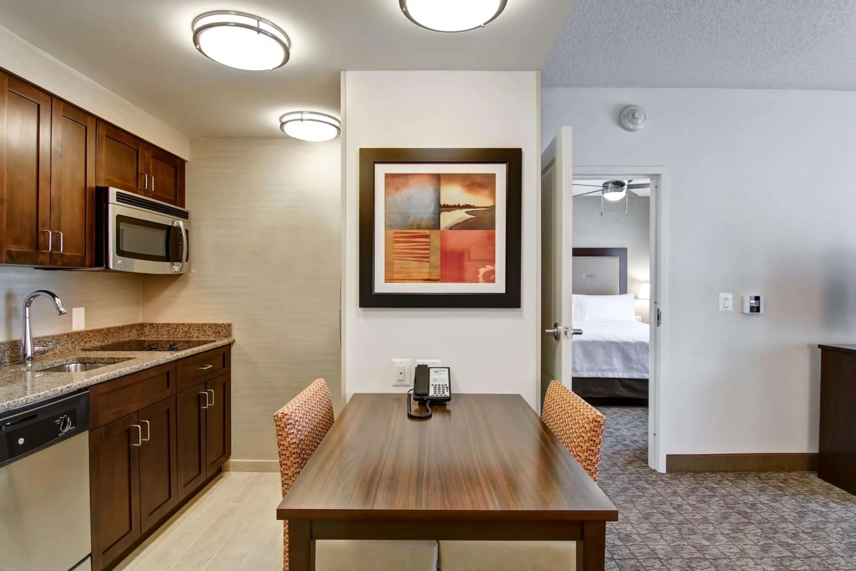 Kitchen or kitchenette in Homewood Suites by Hilton Woodbridge