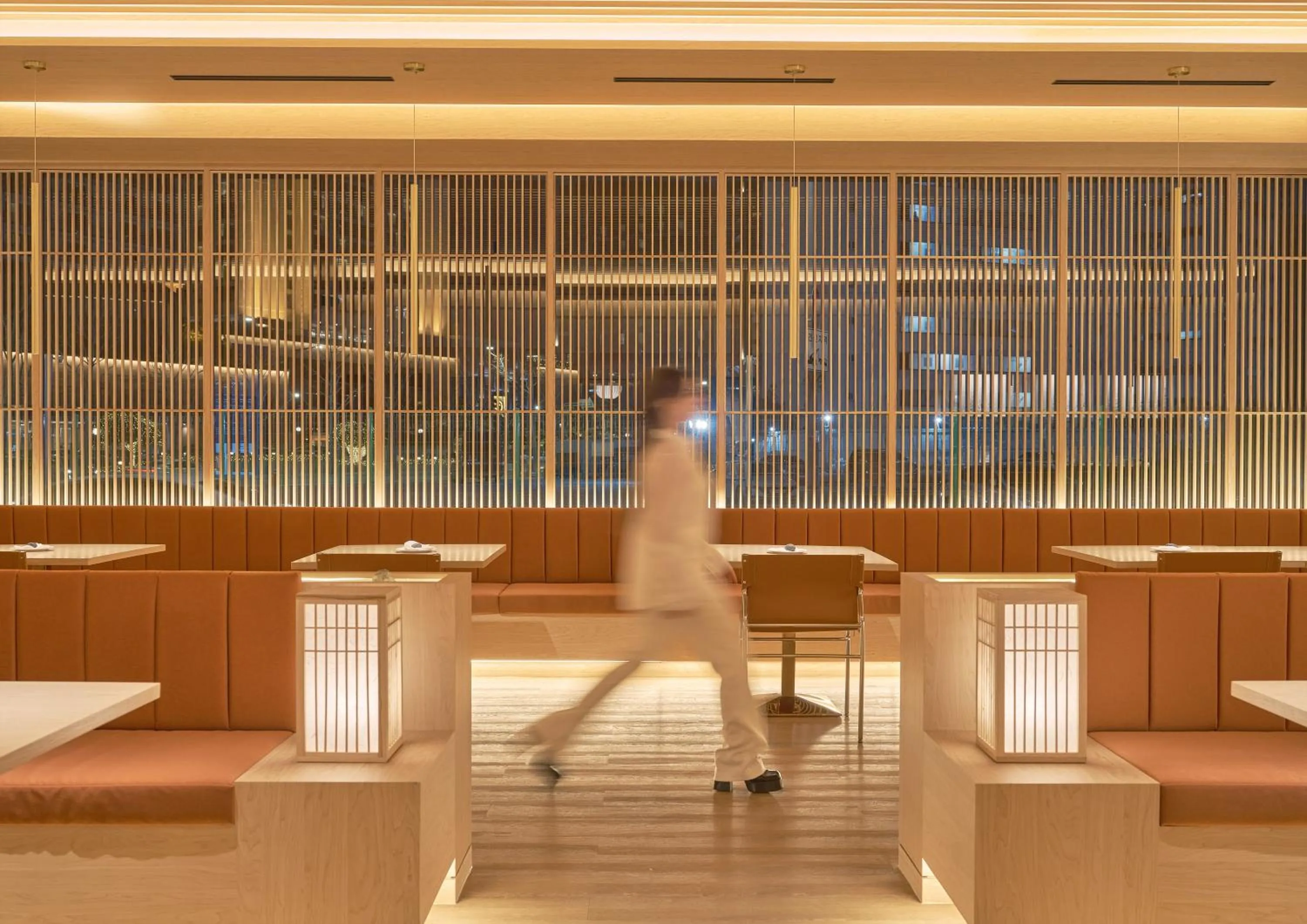 Restaurant/places to eat in UH Continental CenterPoint