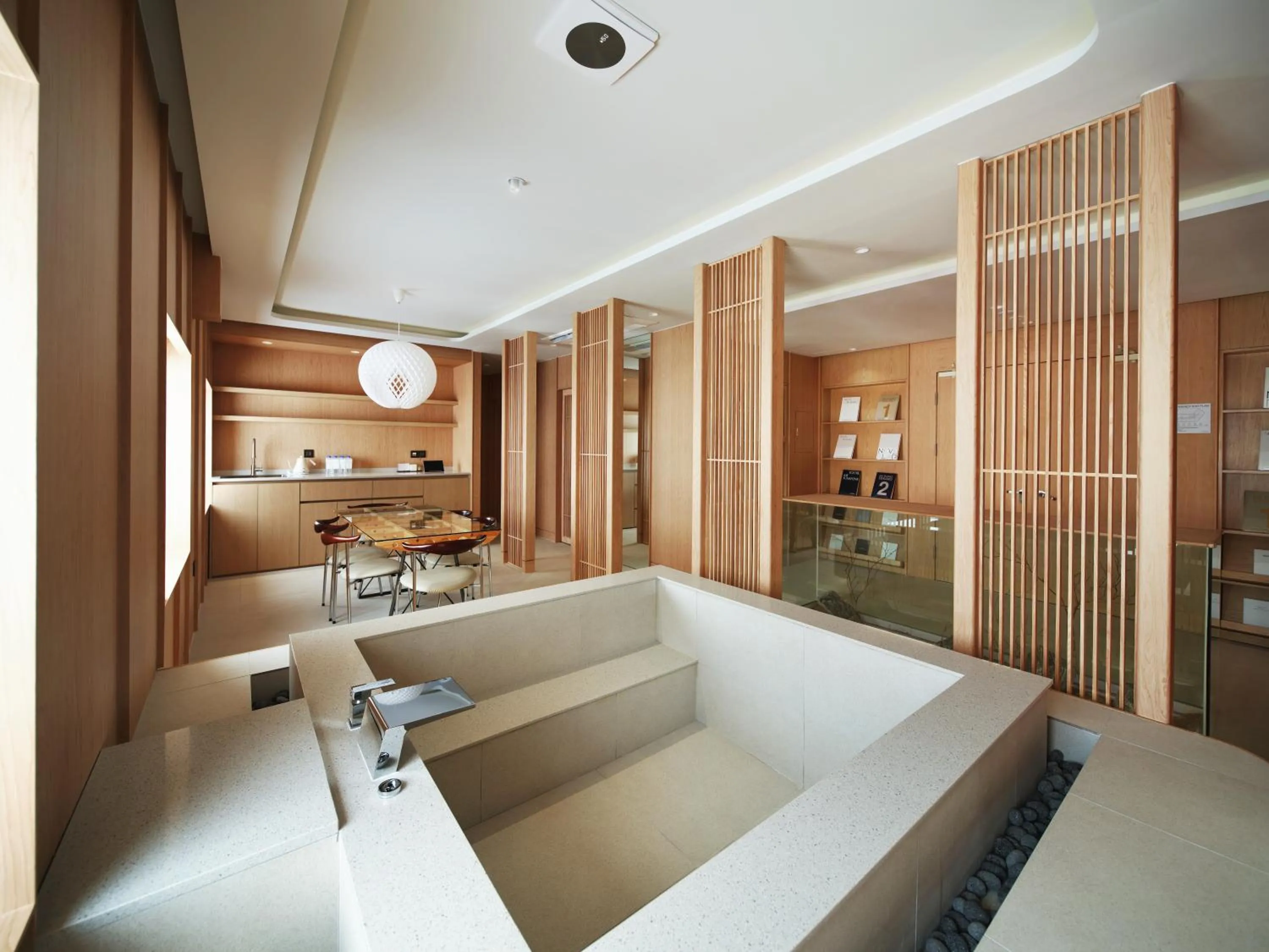 Hot Tub in UH Continental CenterPoint