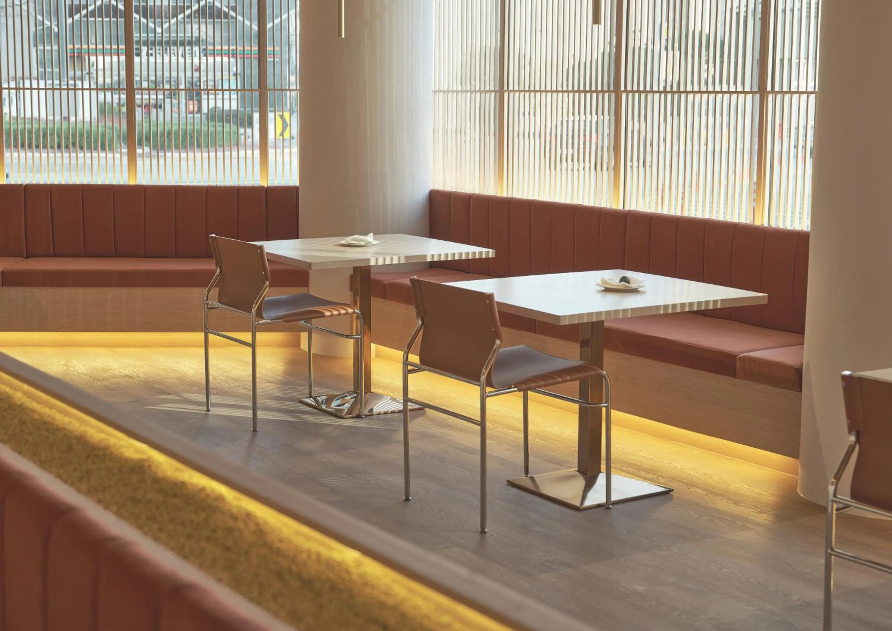 Restaurant/places to eat in UH Continental CenterPoint