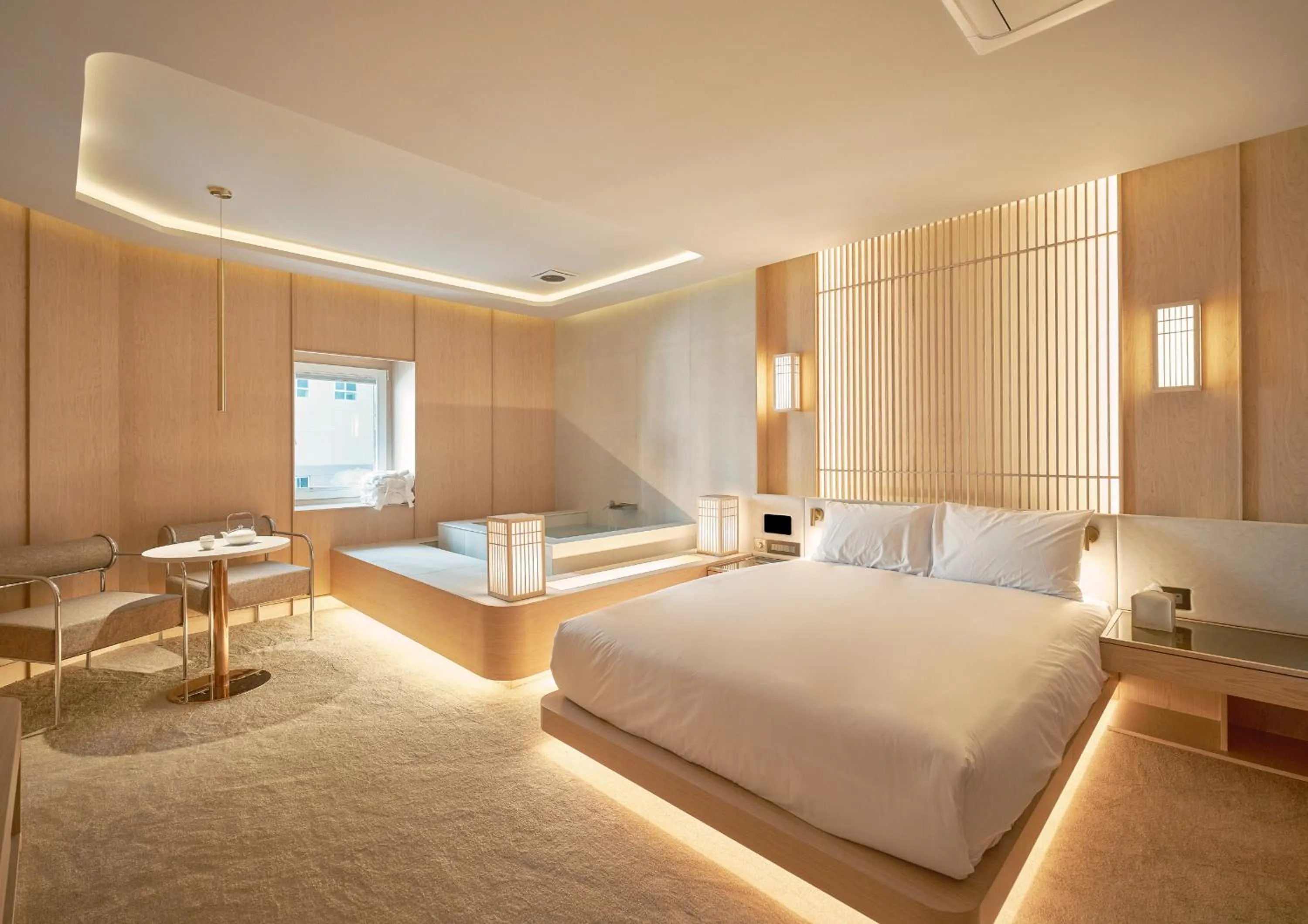 Bed in UH Continental CenterPoint