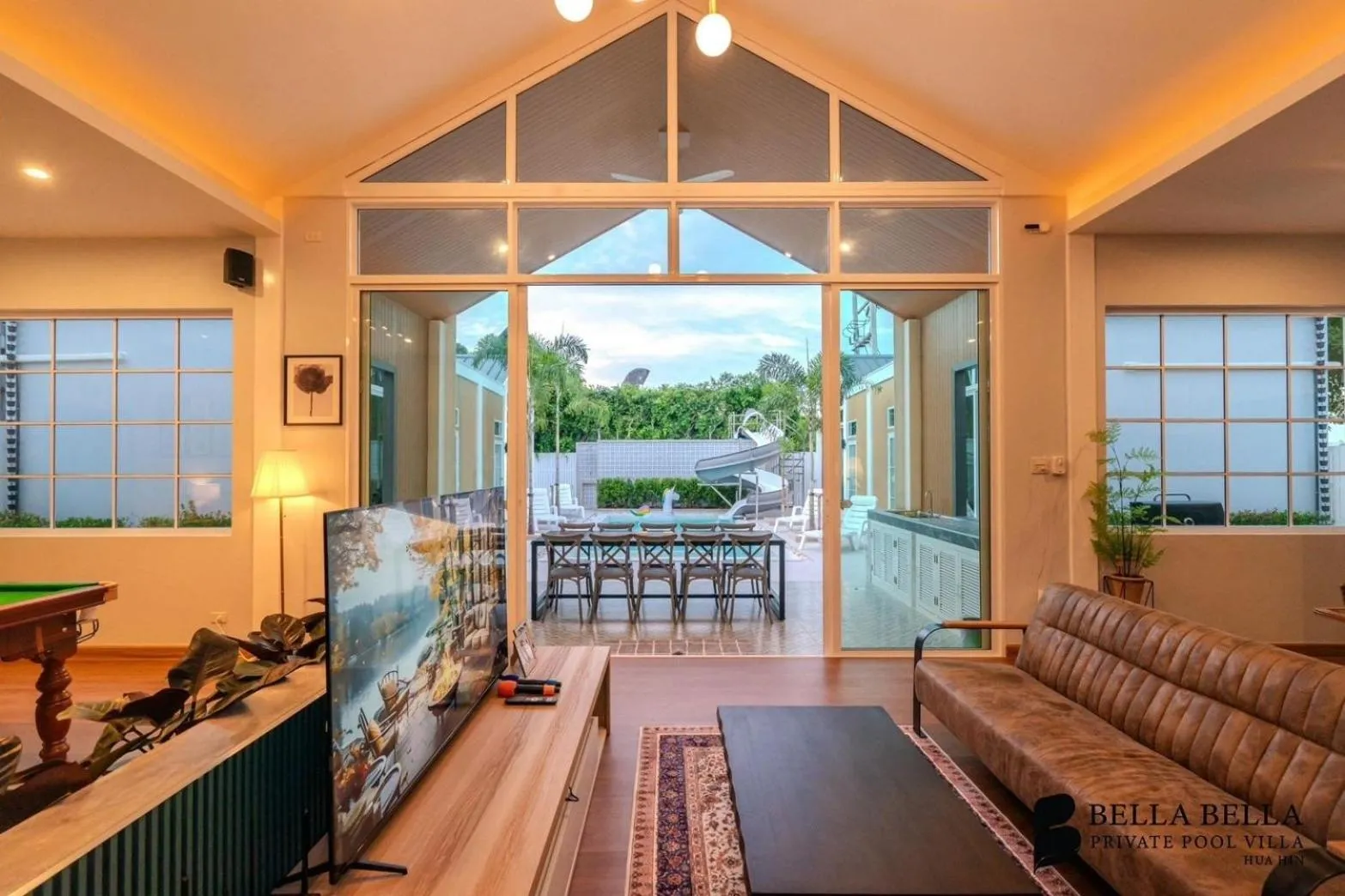 TV and multimedia in BellaBella Private Pool Villa Huahin near Beach