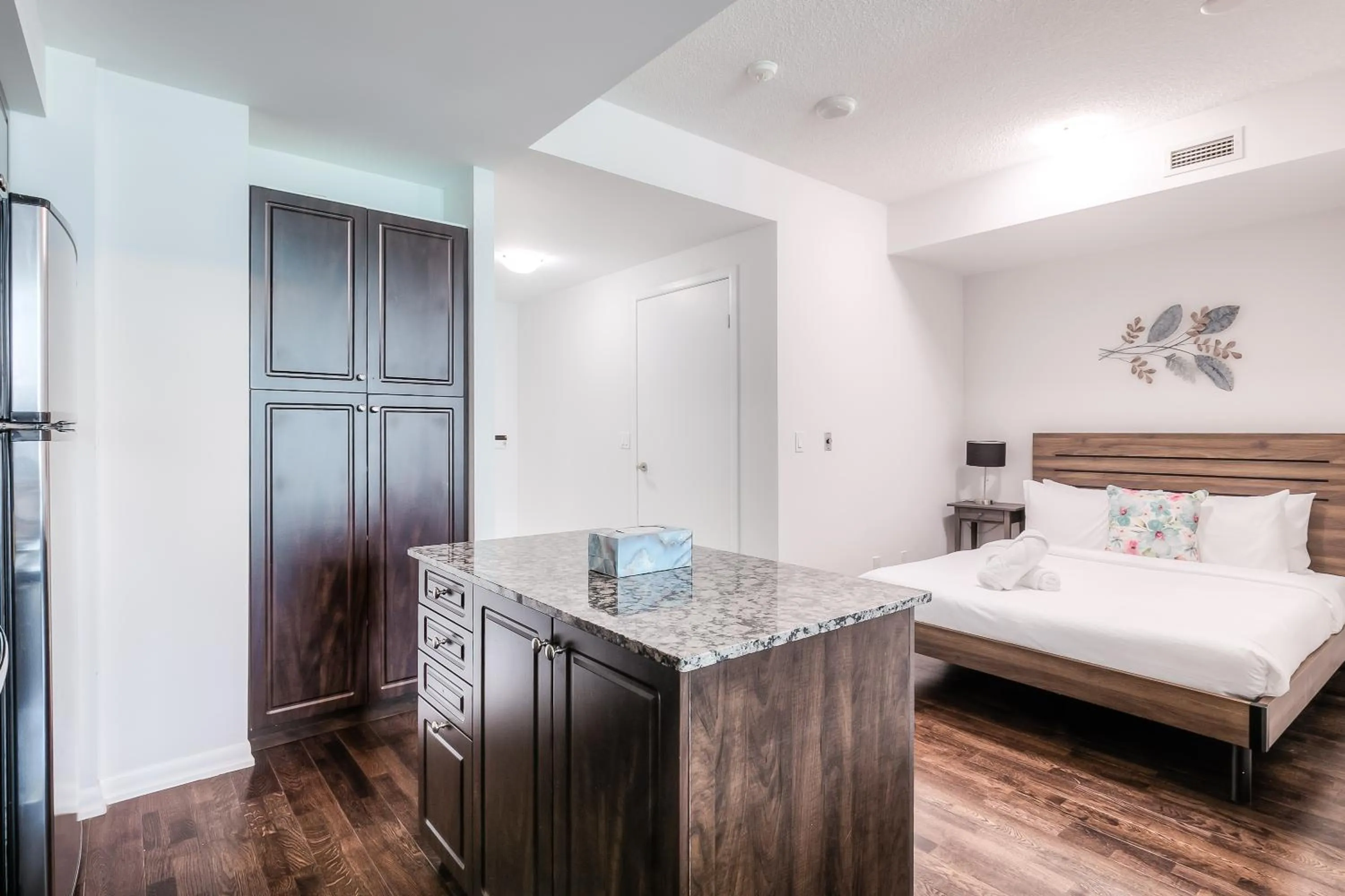 Photo of the whole room, Bed in Rivetstays- The Neptune I