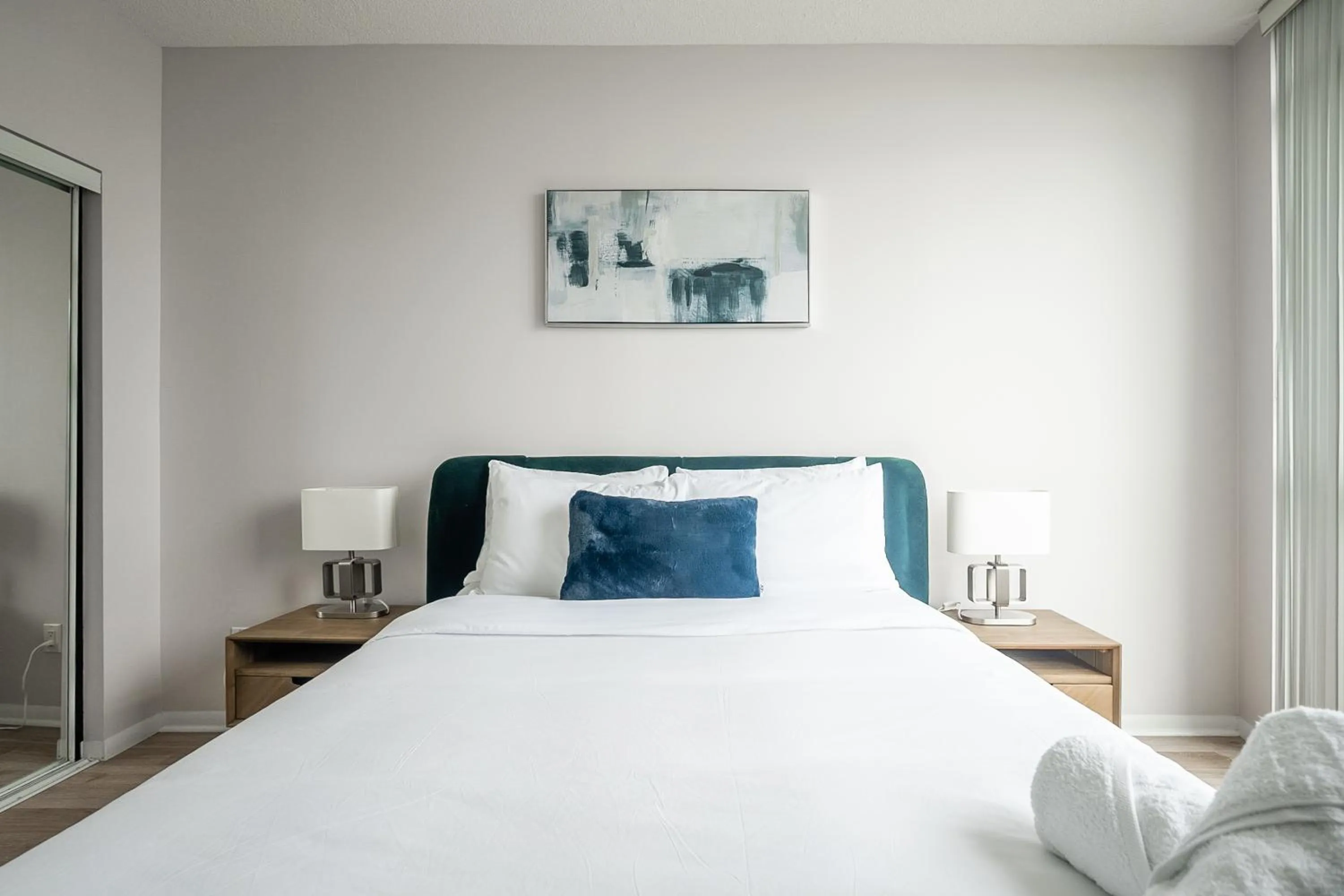 Bed in Rivetstays- The Neptune I