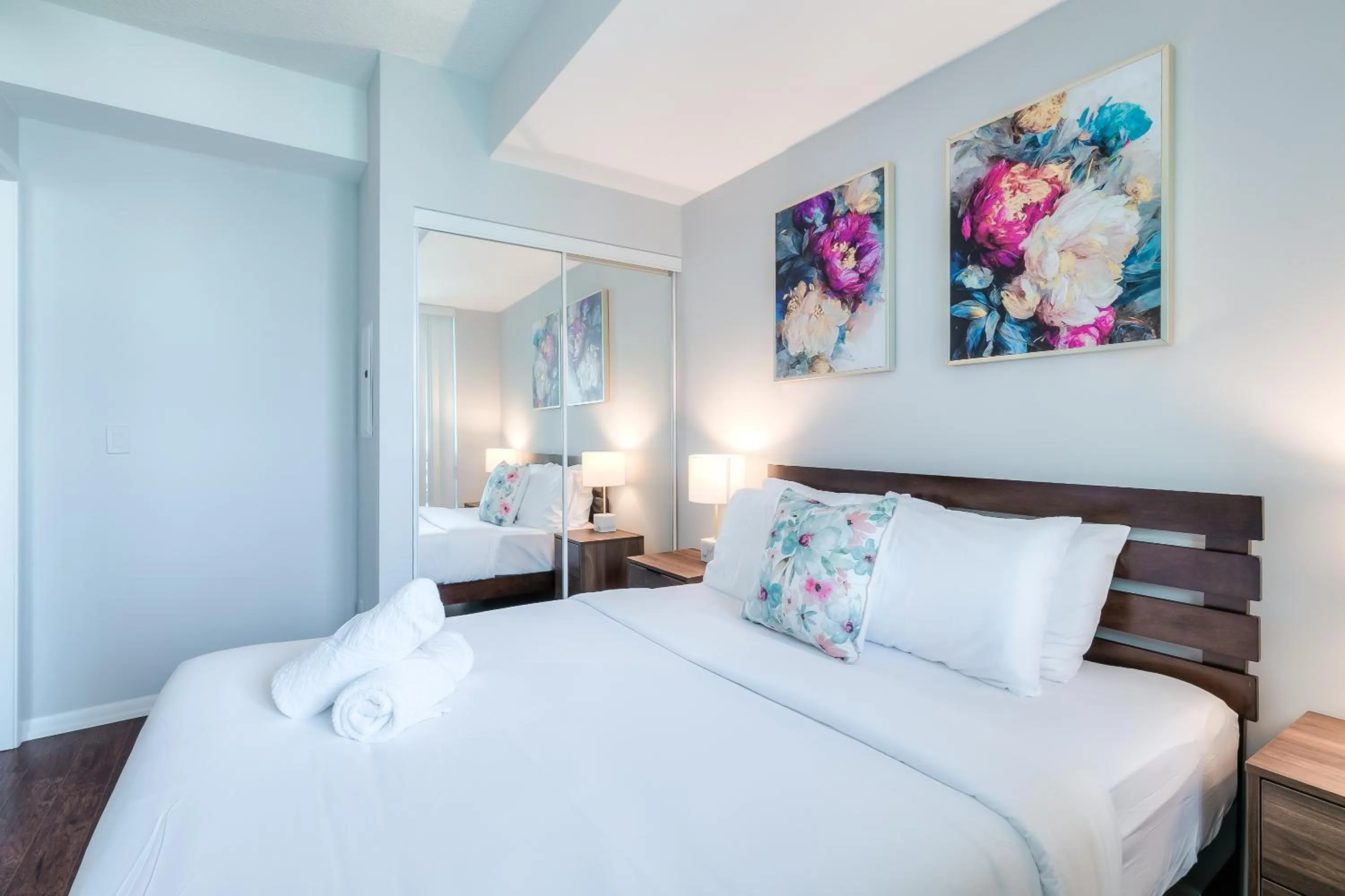 Bed in Rivetstays- The Neptune I