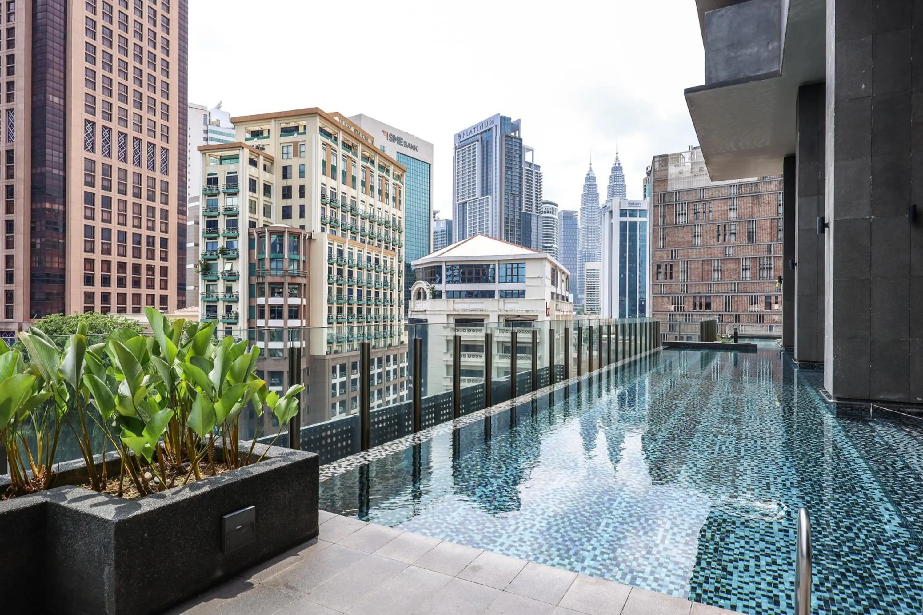 Swimming pool in Anggun Residences Serviced Suites by GB