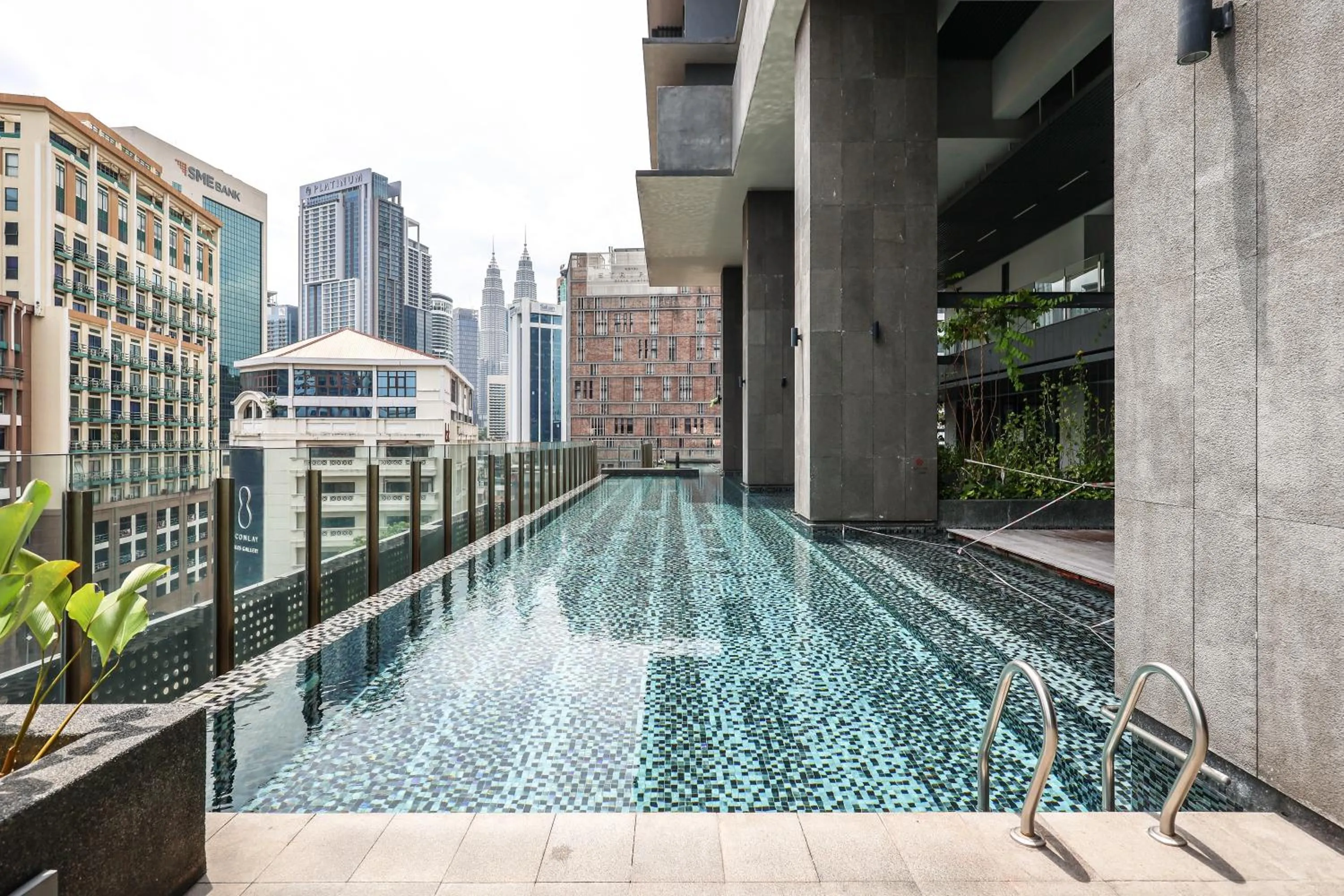 Swimming pool in Anggun Residences Serviced Suites by GB