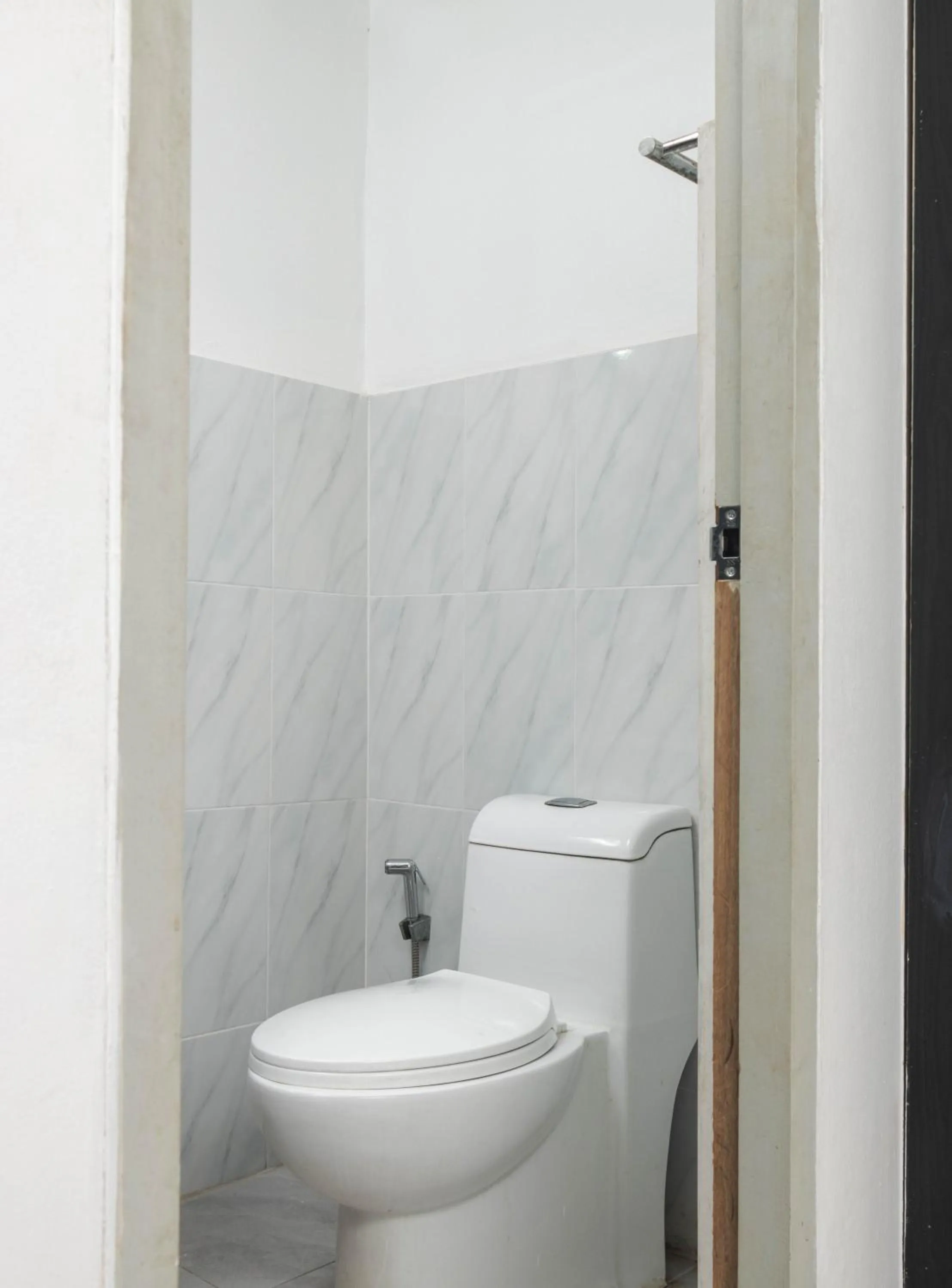 Toilet in Taw Win Place