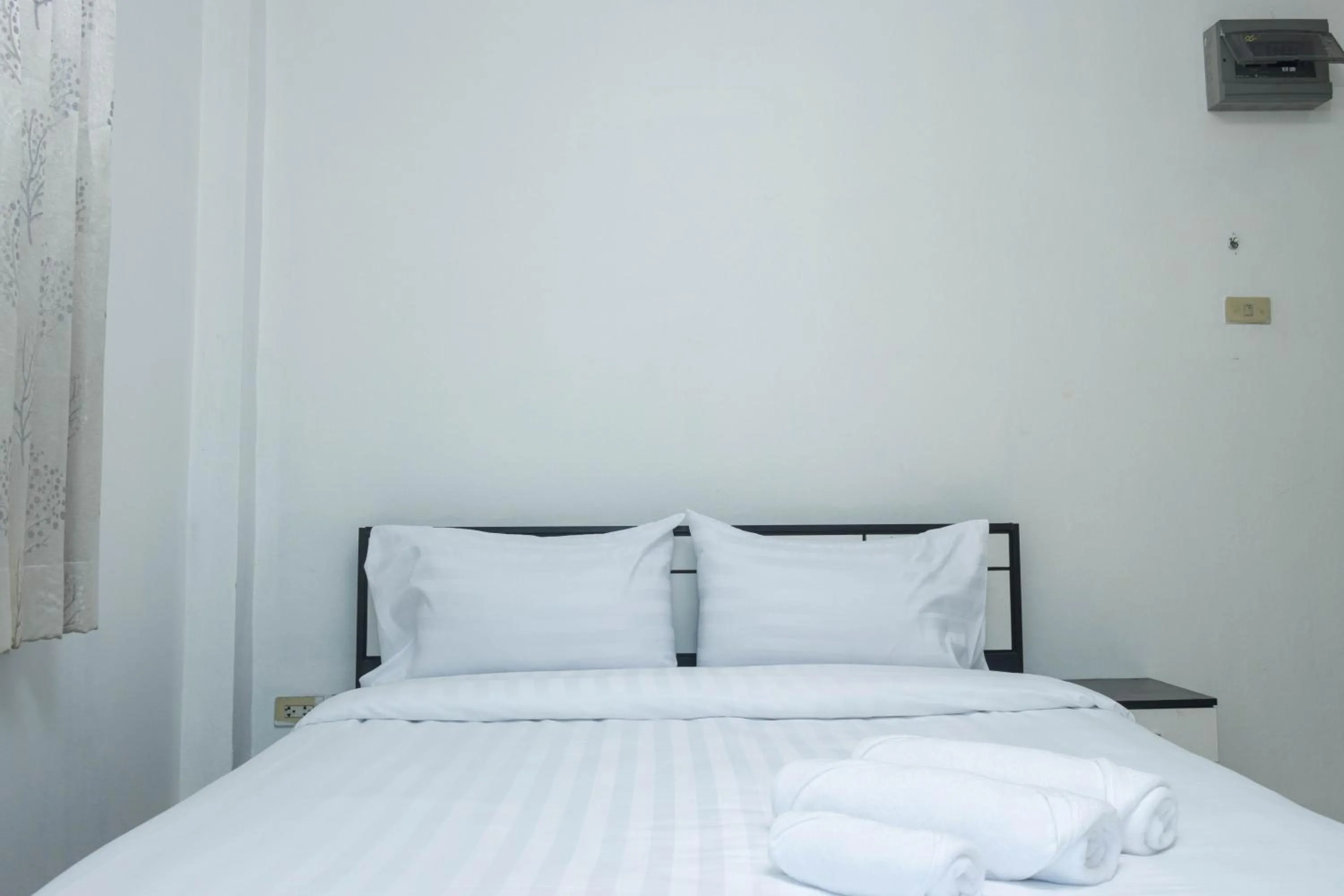 Bed in Taw Win Place