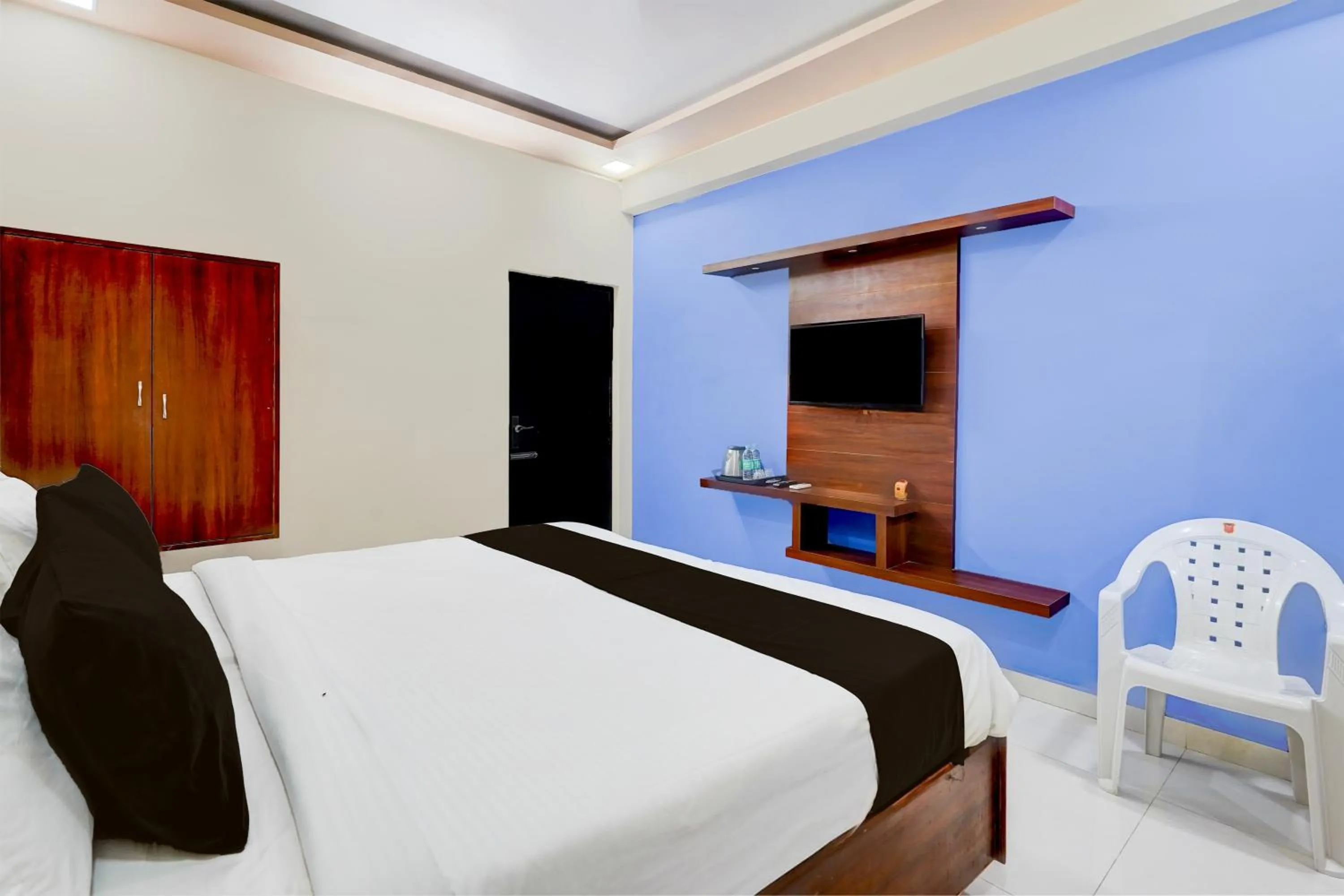 Bedroom, Bed in Super Hotel O GT Road Nellore