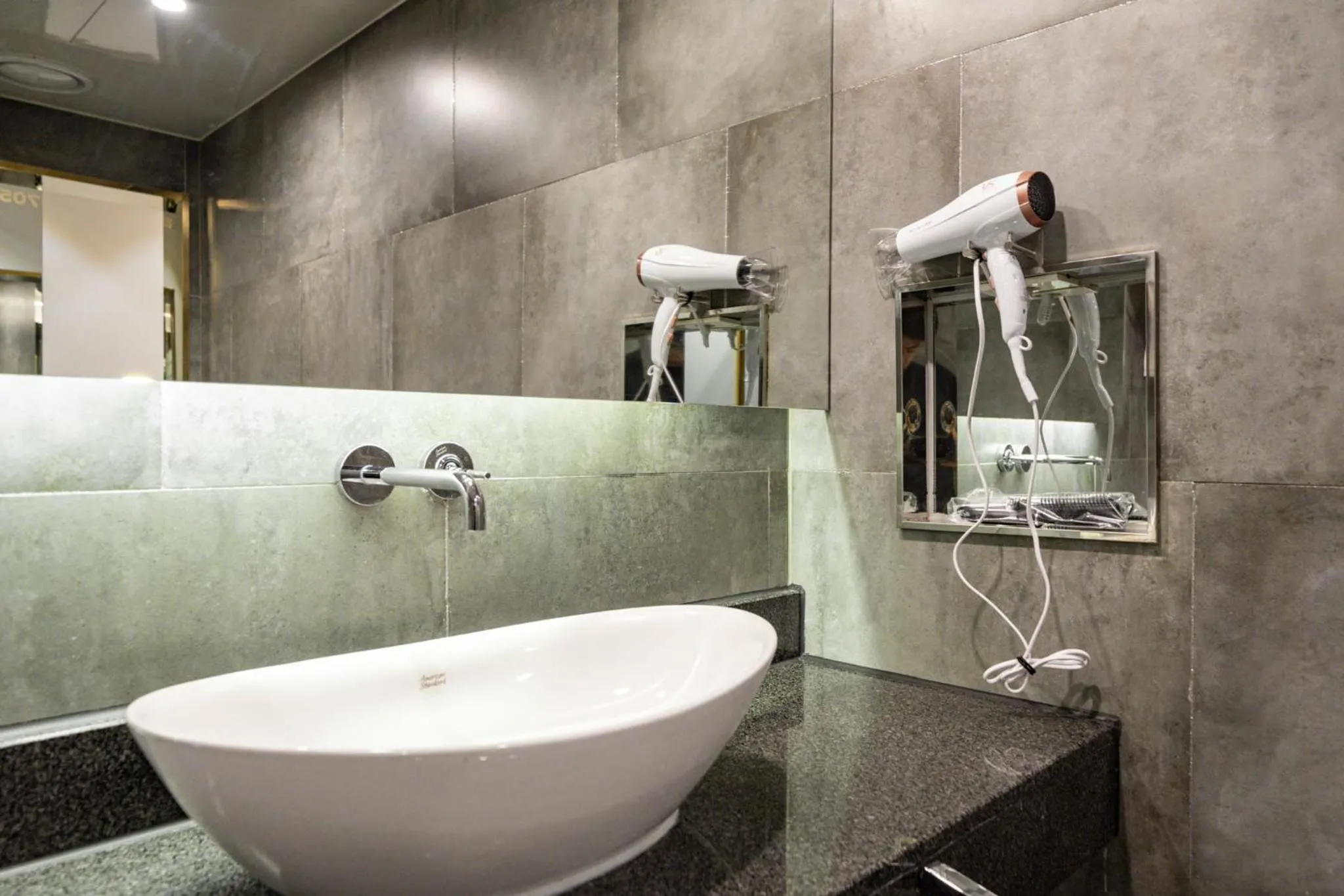 Shower in Hotel THE ART UIWANG