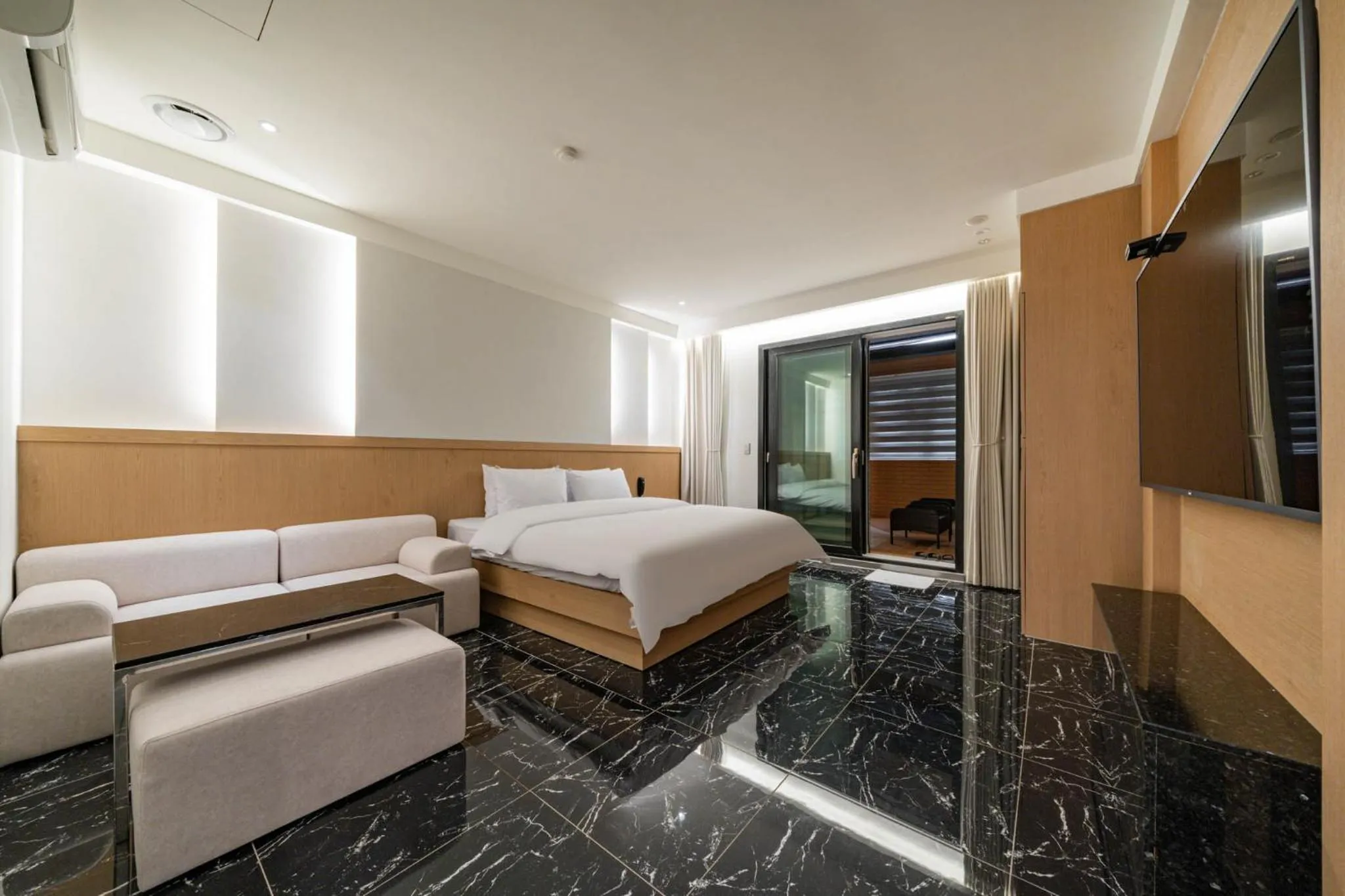 Bed in Hotel THE ART UIWANG