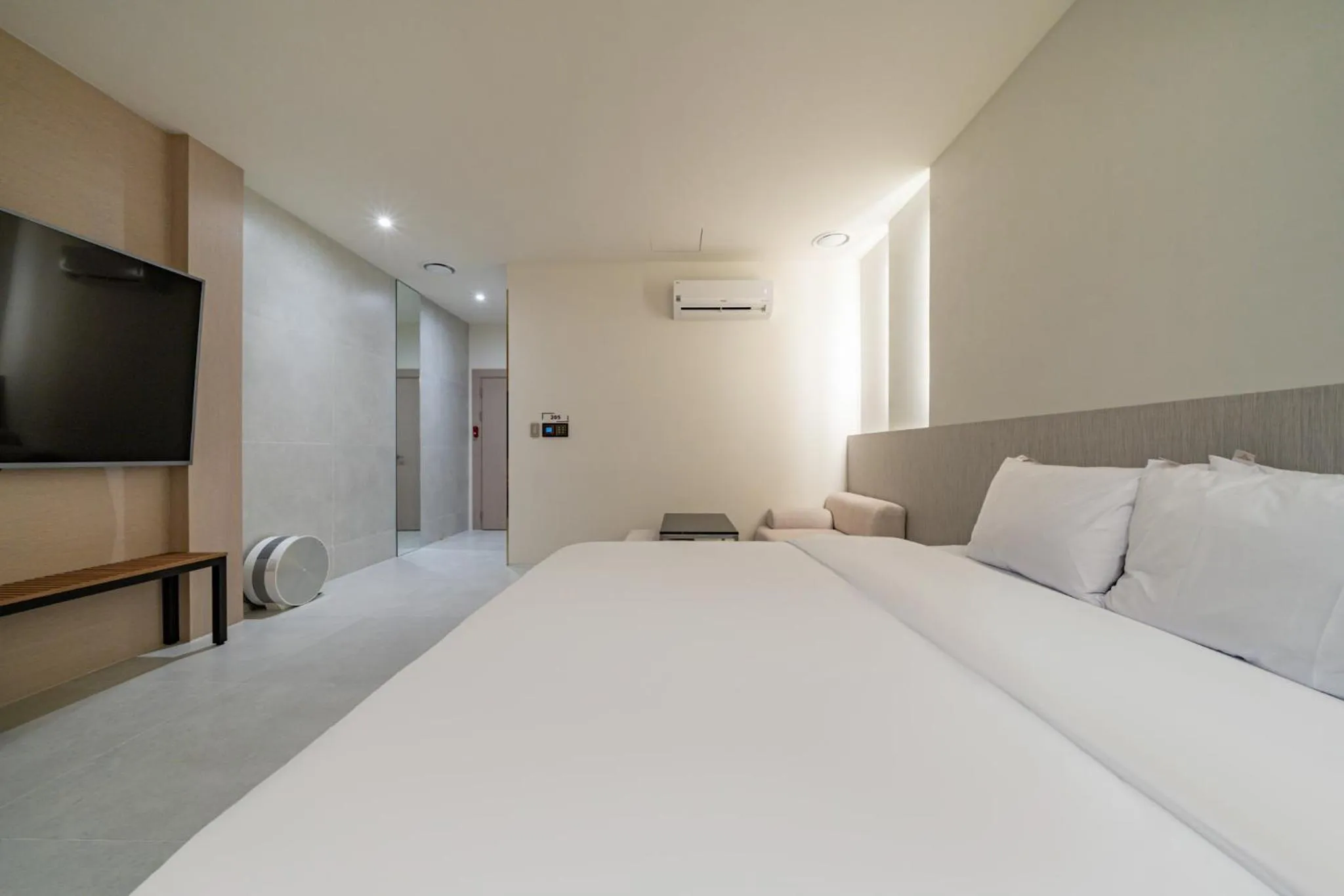 Bed in Hotel THE ART UIWANG