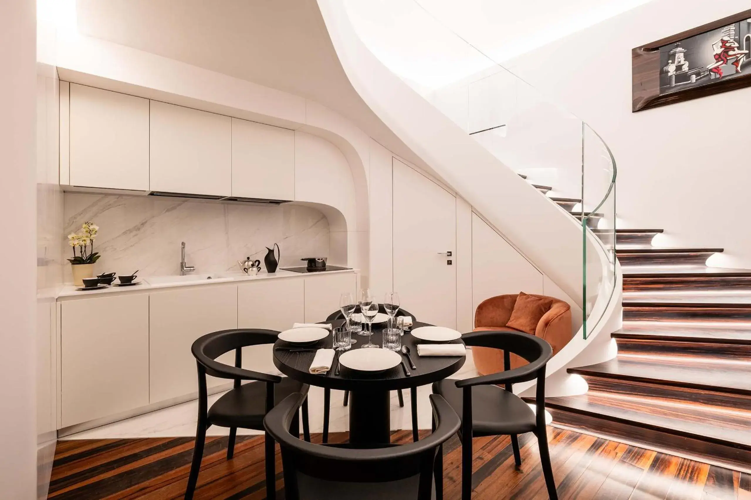 Two-Bedroom Suite - Split Level in ROMEO Roma Two-Bedroom Suite - Split Level in ROMEO Roma