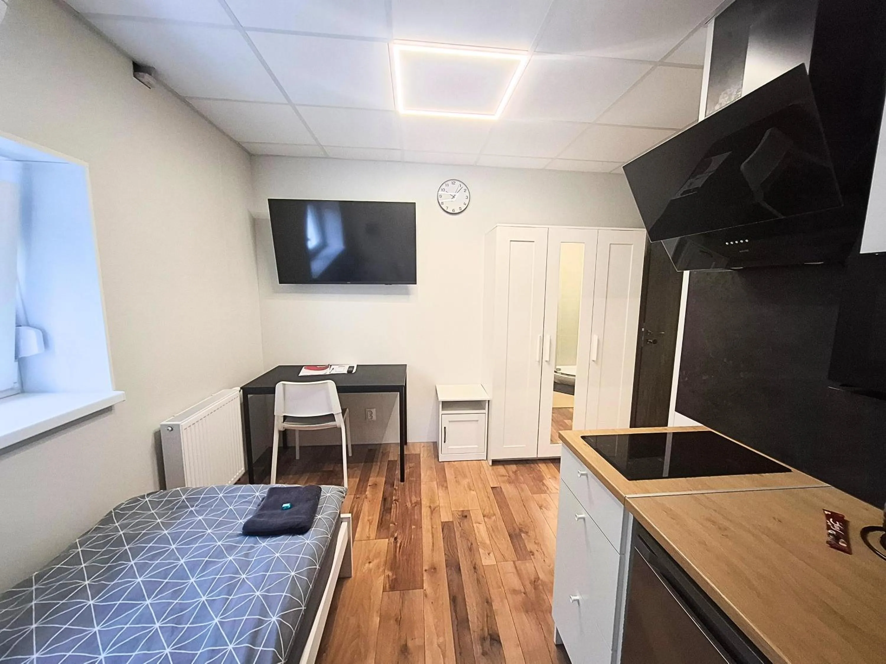 TV and multimedia in Dimael Hostel & Apartments