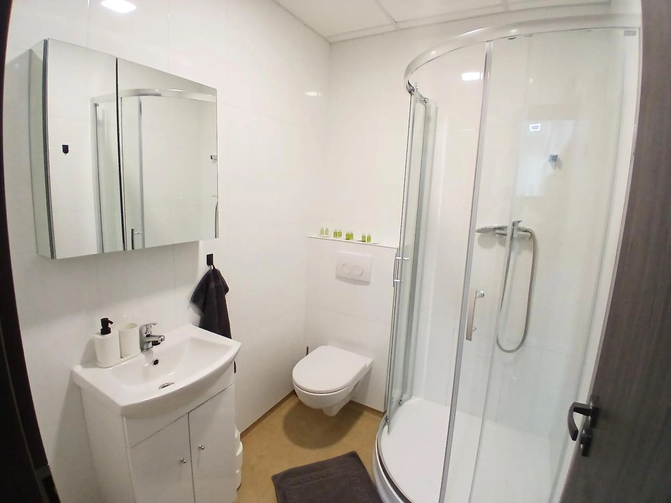 Bathroom in Dimael Hostel & Apartments
