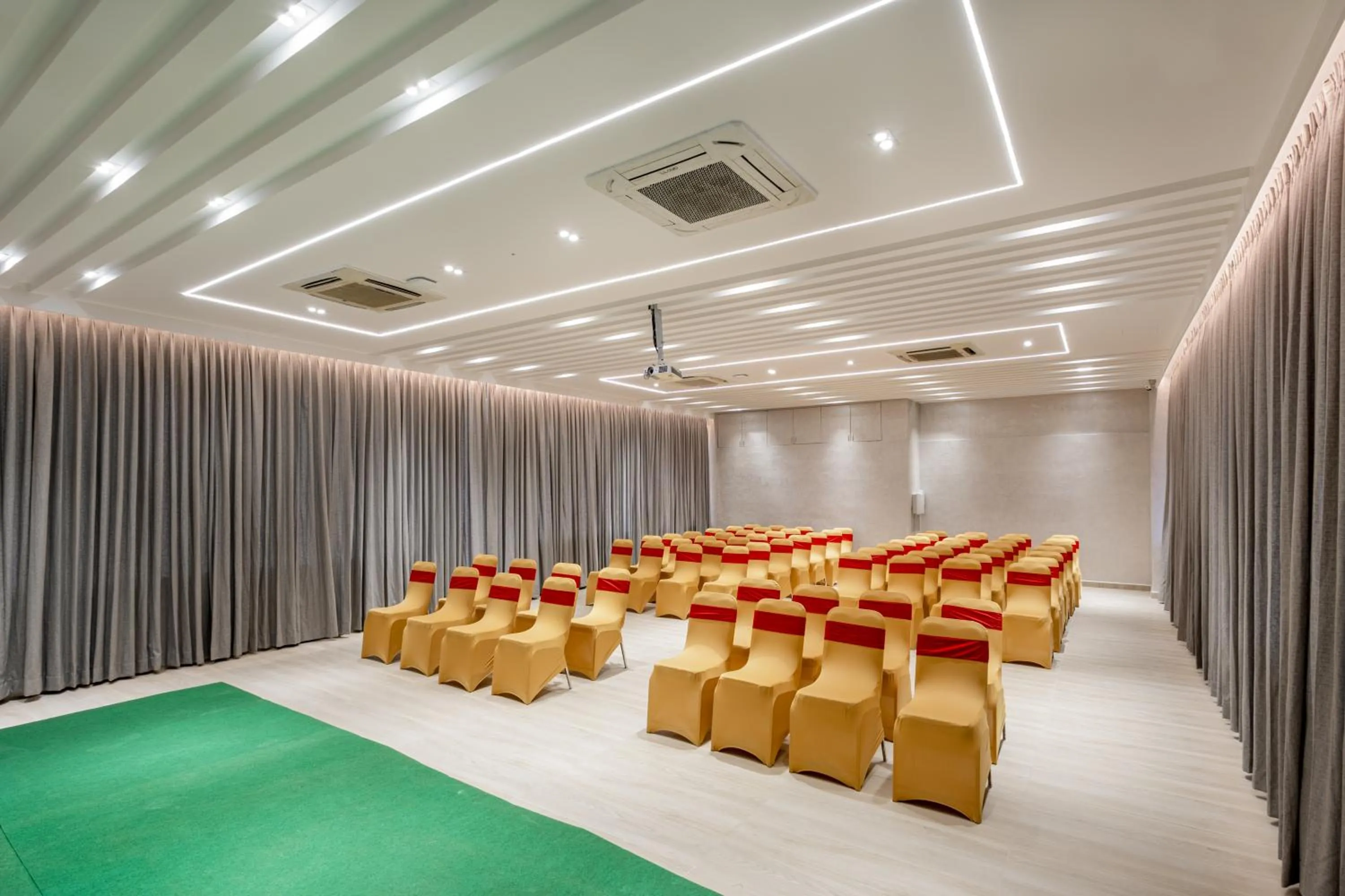 Banquet/Function facilities in Sunrise A Boutique Hotel, Kondapur - Gachibowli