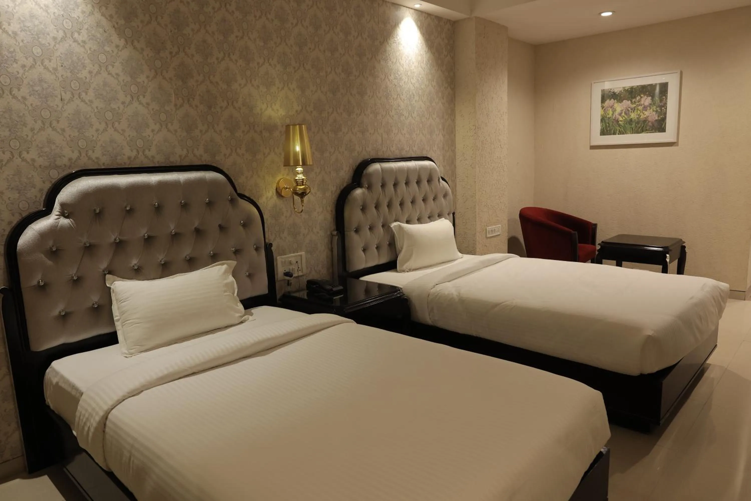 Bedroom, Bed in Aayush Resort Karjat