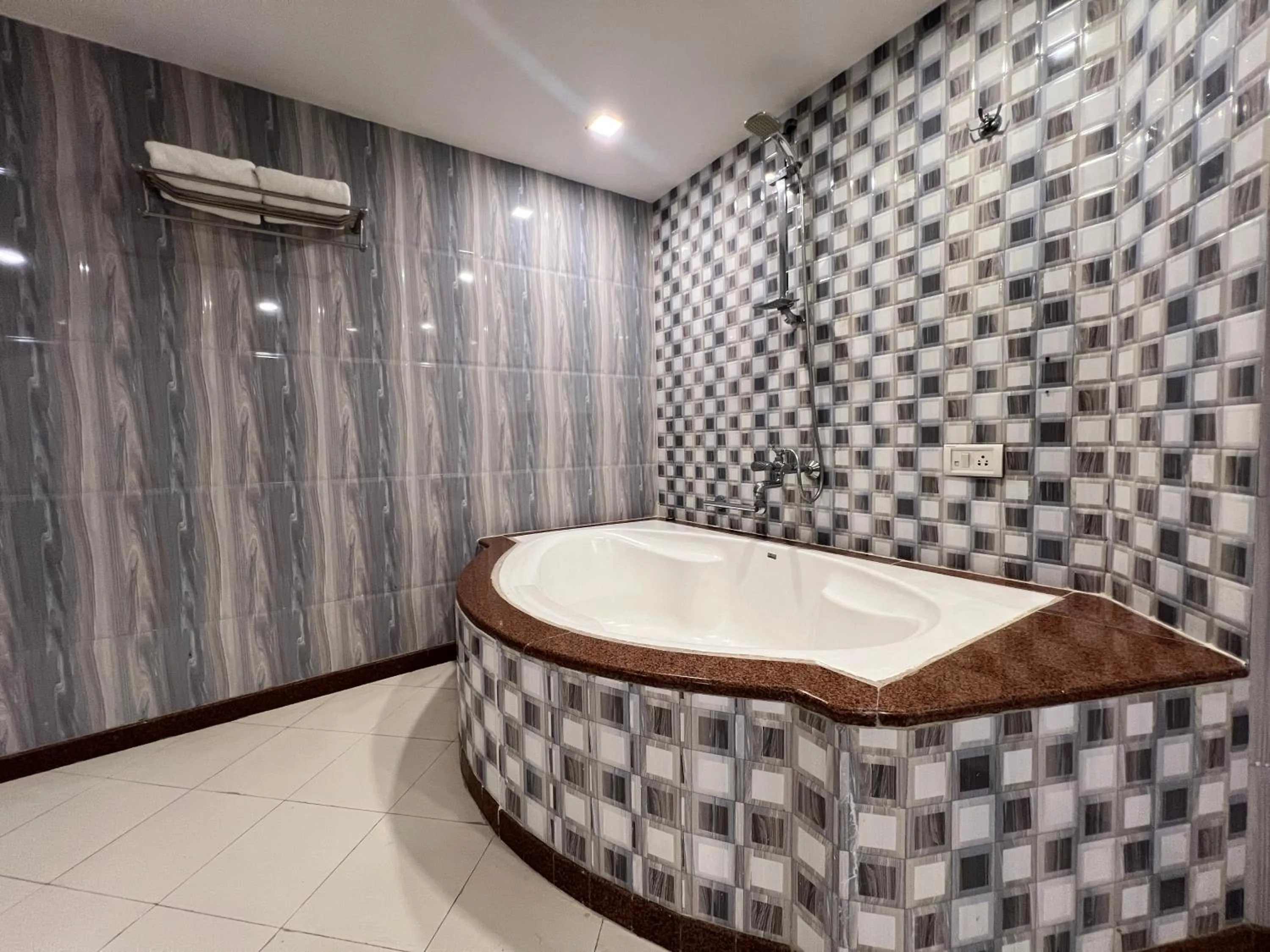 Bath in Aayush Resort Karjat