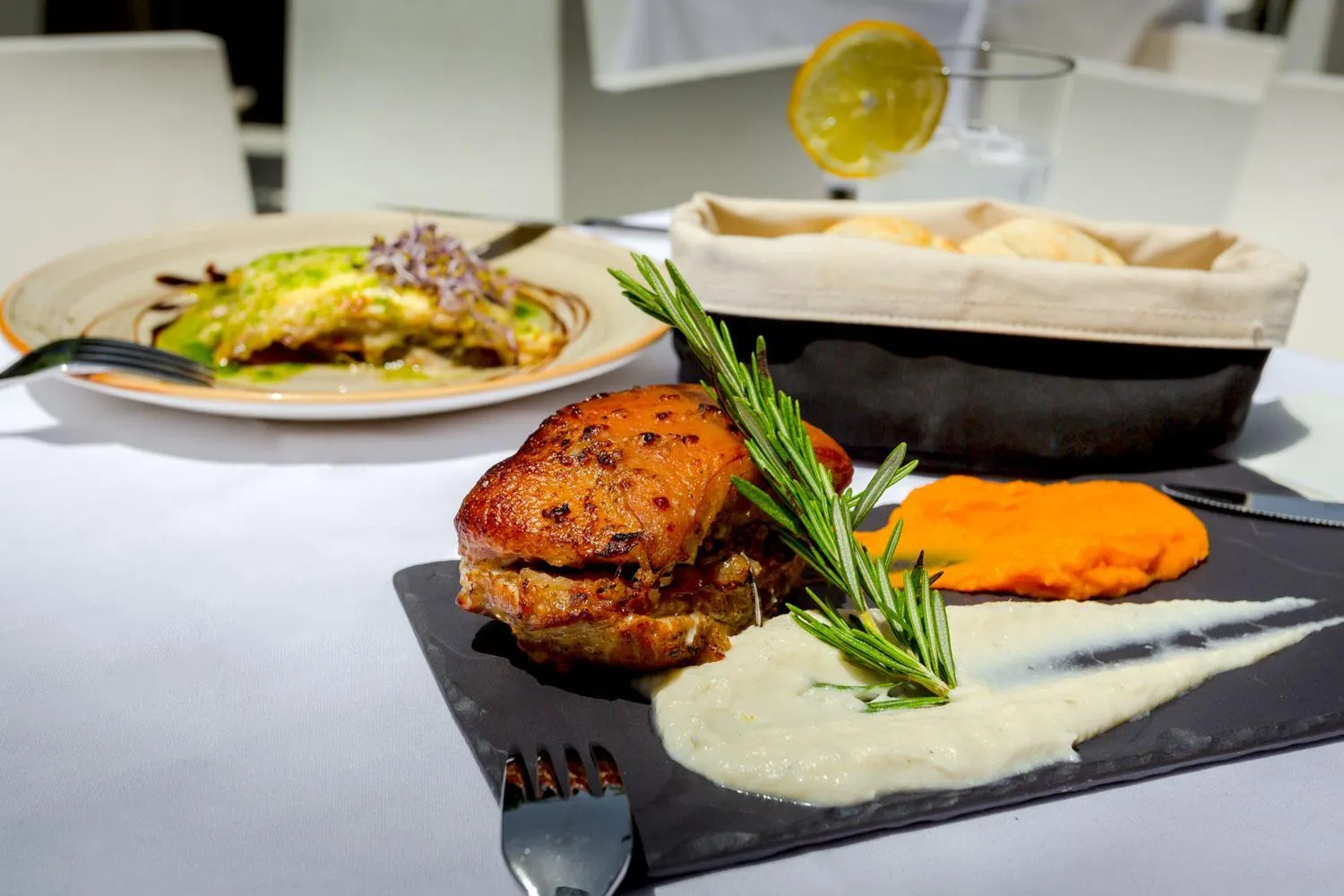 Restaurant/places to eat in Exe Victoria Palace