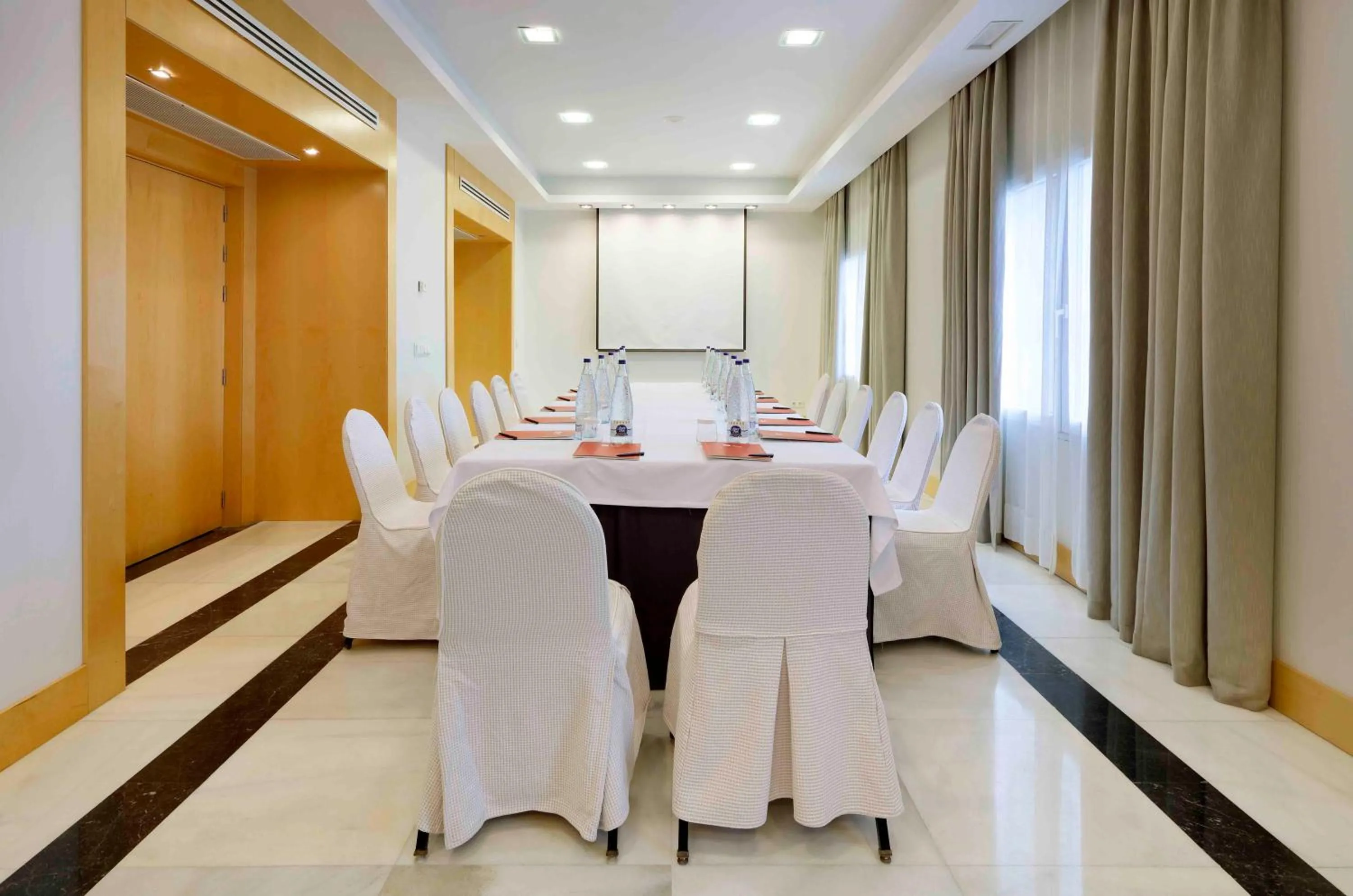 Business facilities in Exe Victoria Palace