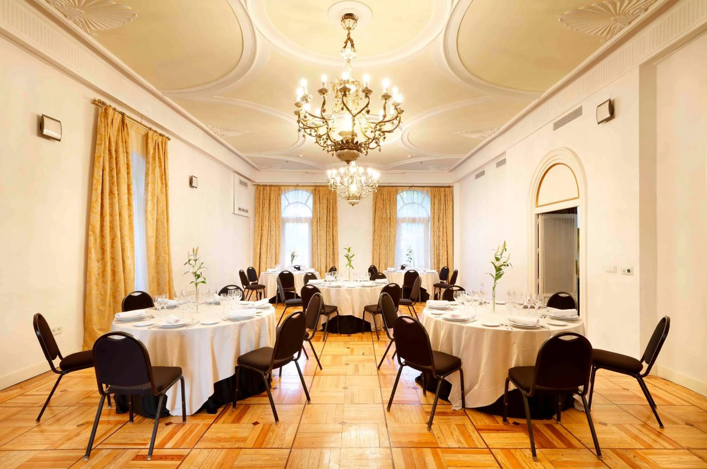 Banquet/Function facilities in Exe Victoria Palace
