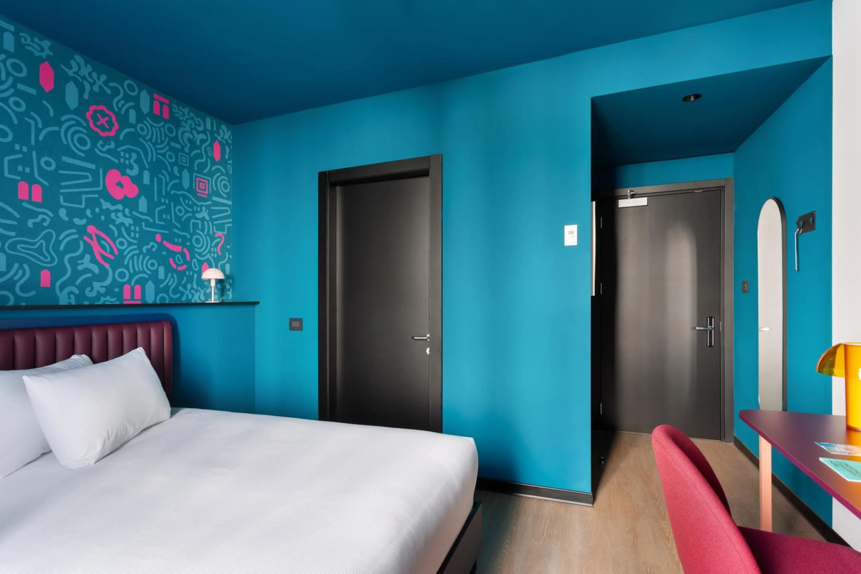 Bedroom, Bed in CX Milan NoM