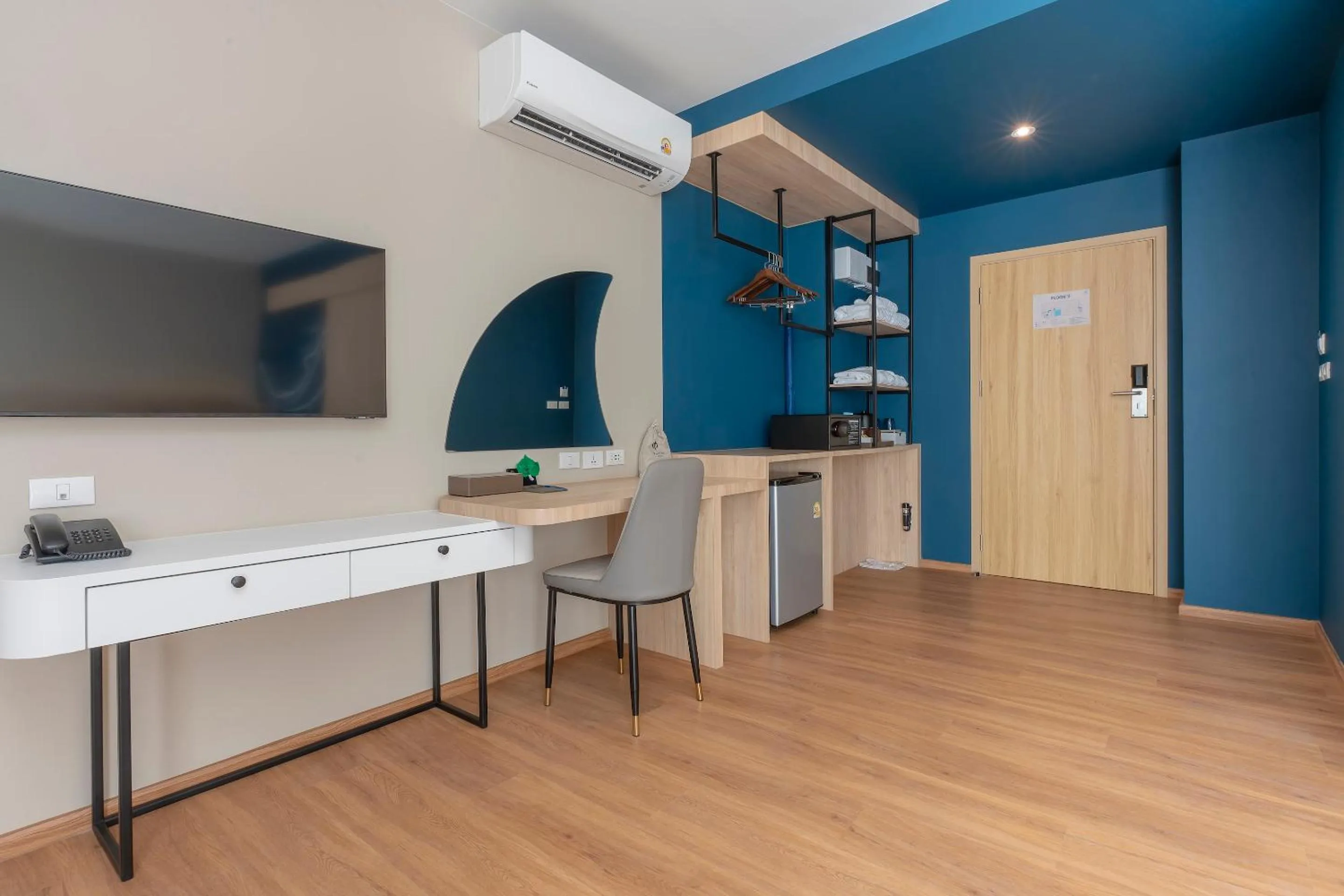 TV and multimedia in P-Park Hotel Pattaya