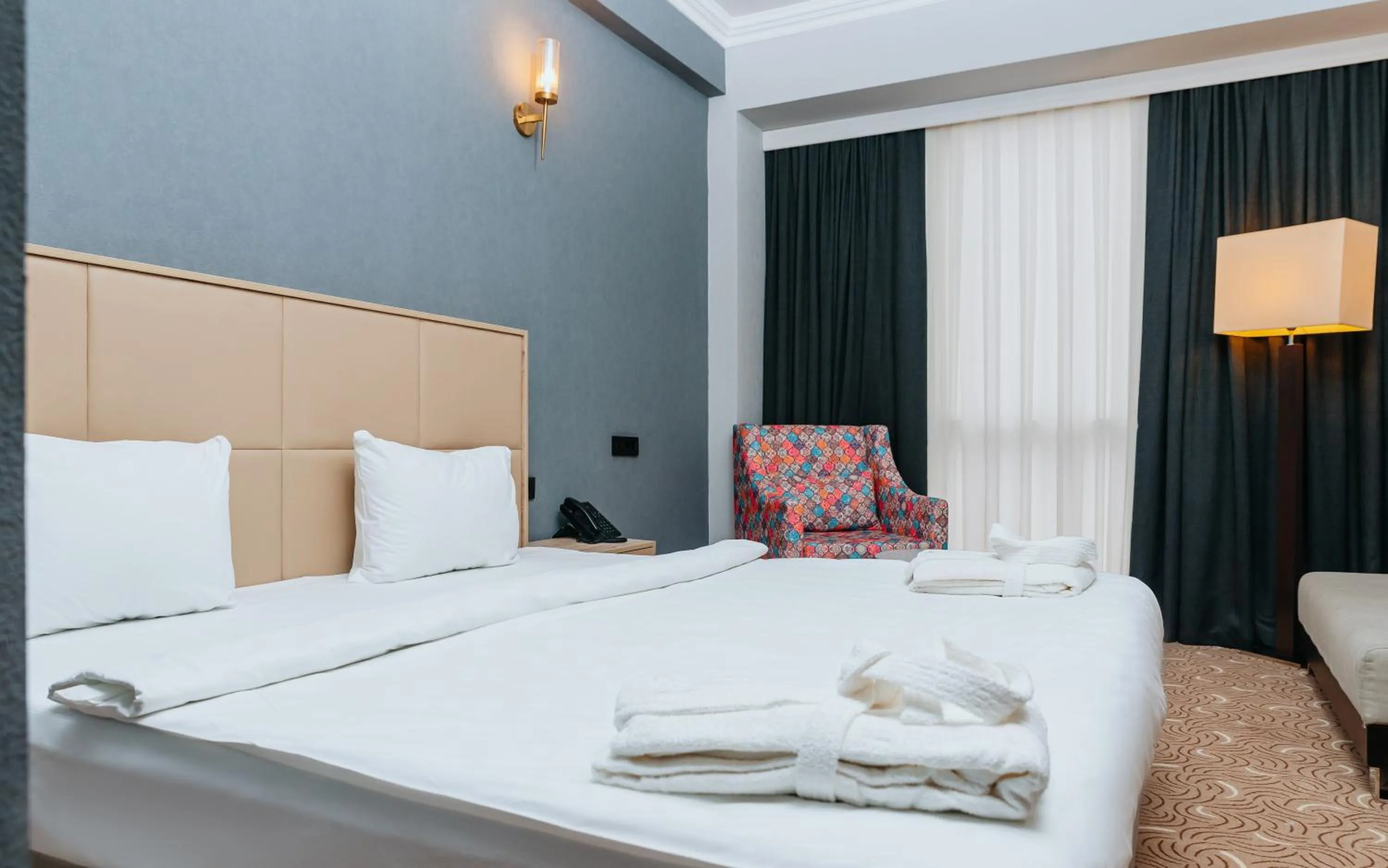 Deluxe Family Room with Park View in CONGRESS Hotel