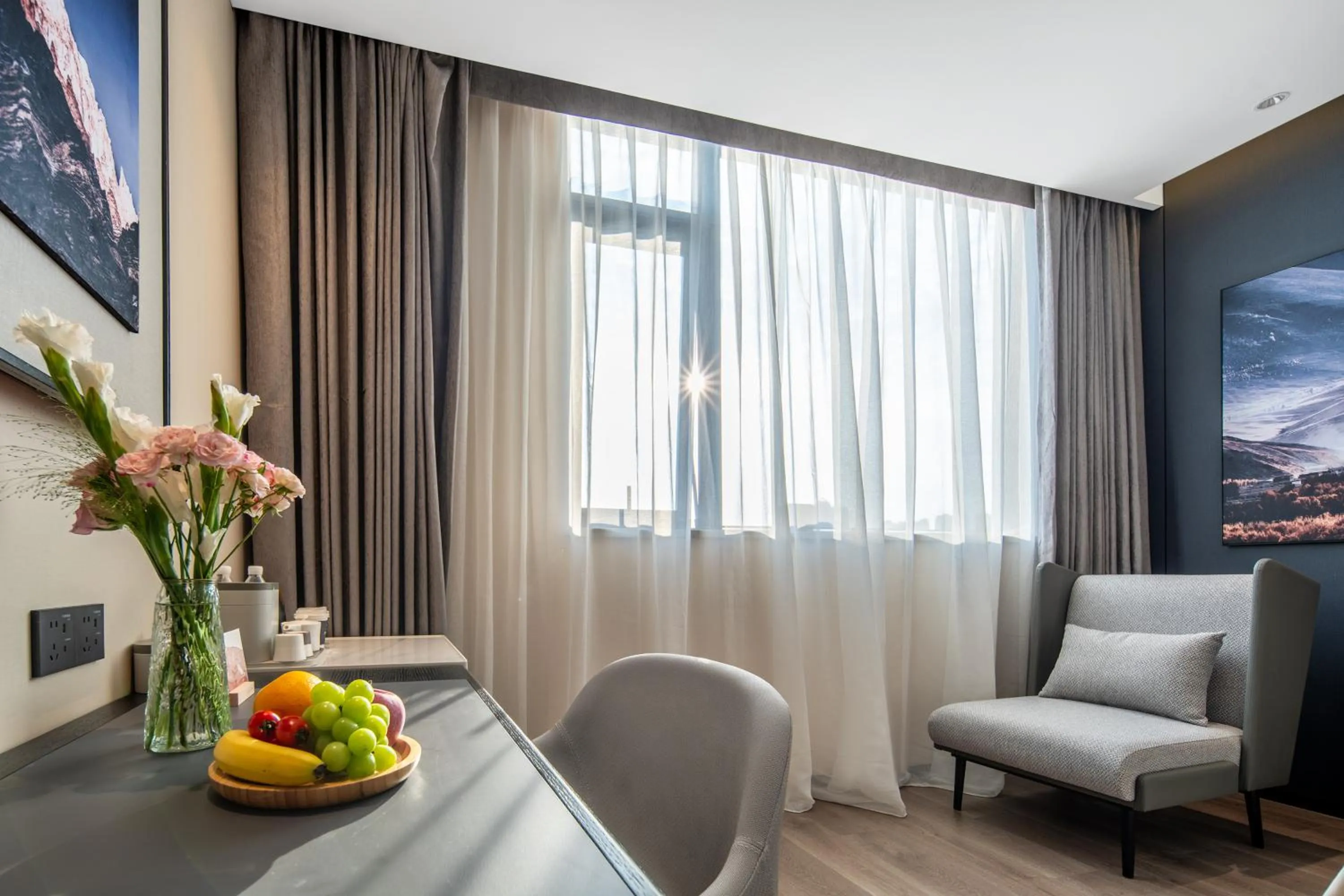 Atour Hotel Chengdu Jinniui Yipintianxia