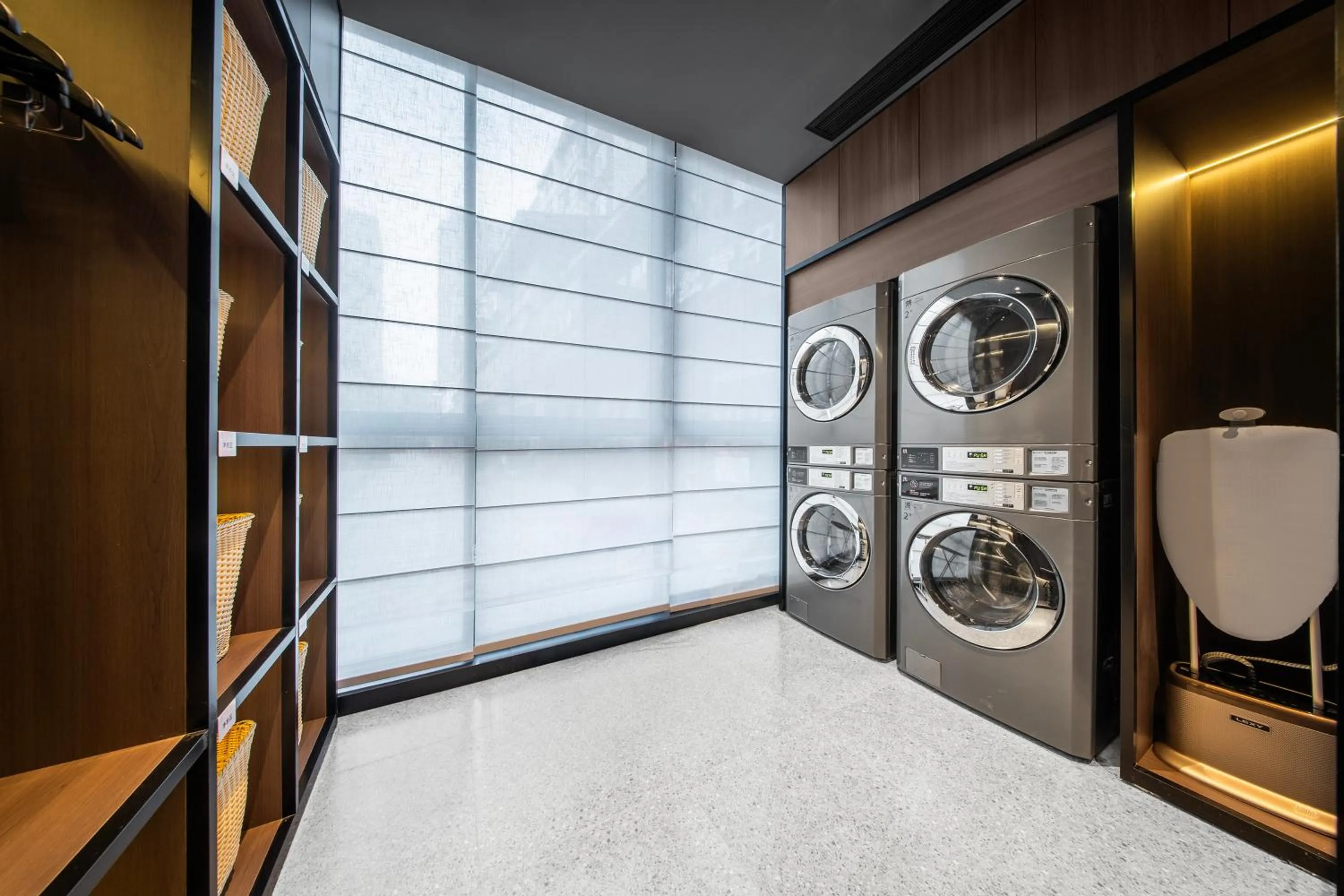 Atour Hotel Chengdu Jinniui Yipintianxia